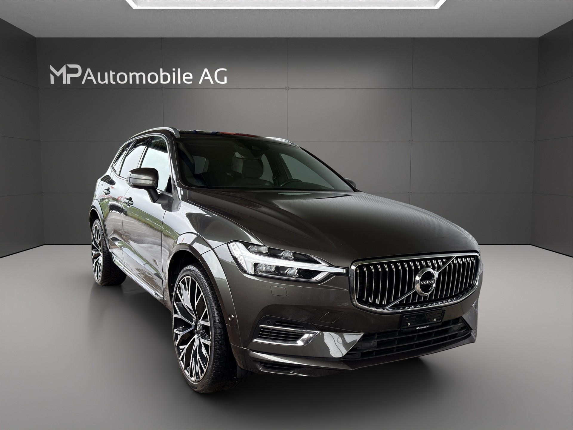 VOLVO XC60 T8 eAWD Inscription Geartronic-image-1