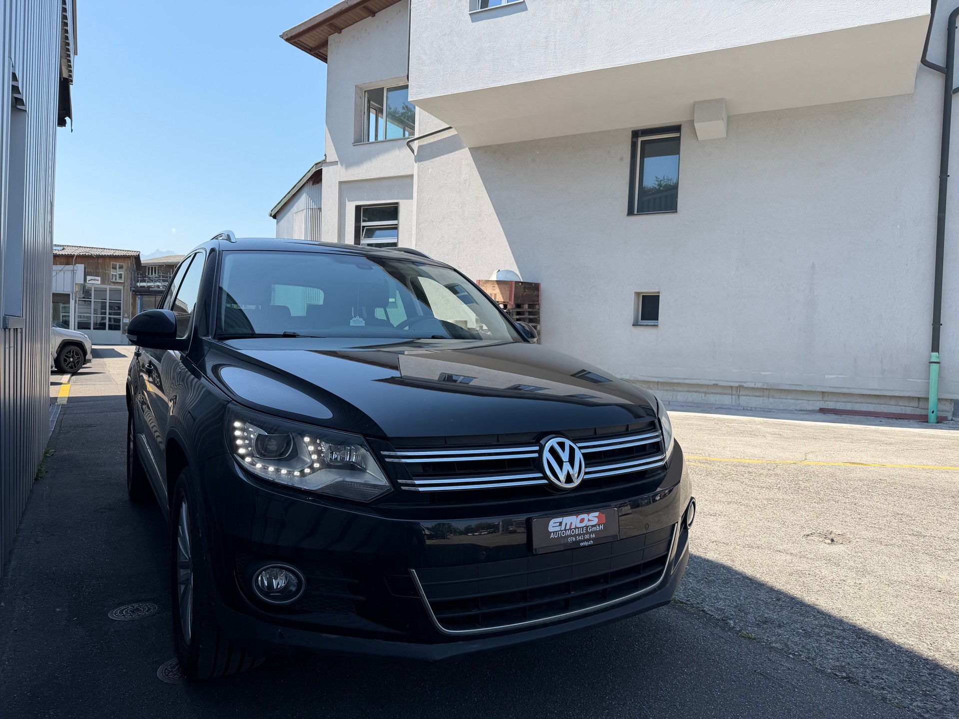 VW Tiguan 2.0 TDI BMT Cup 4Motion DSG-image-2