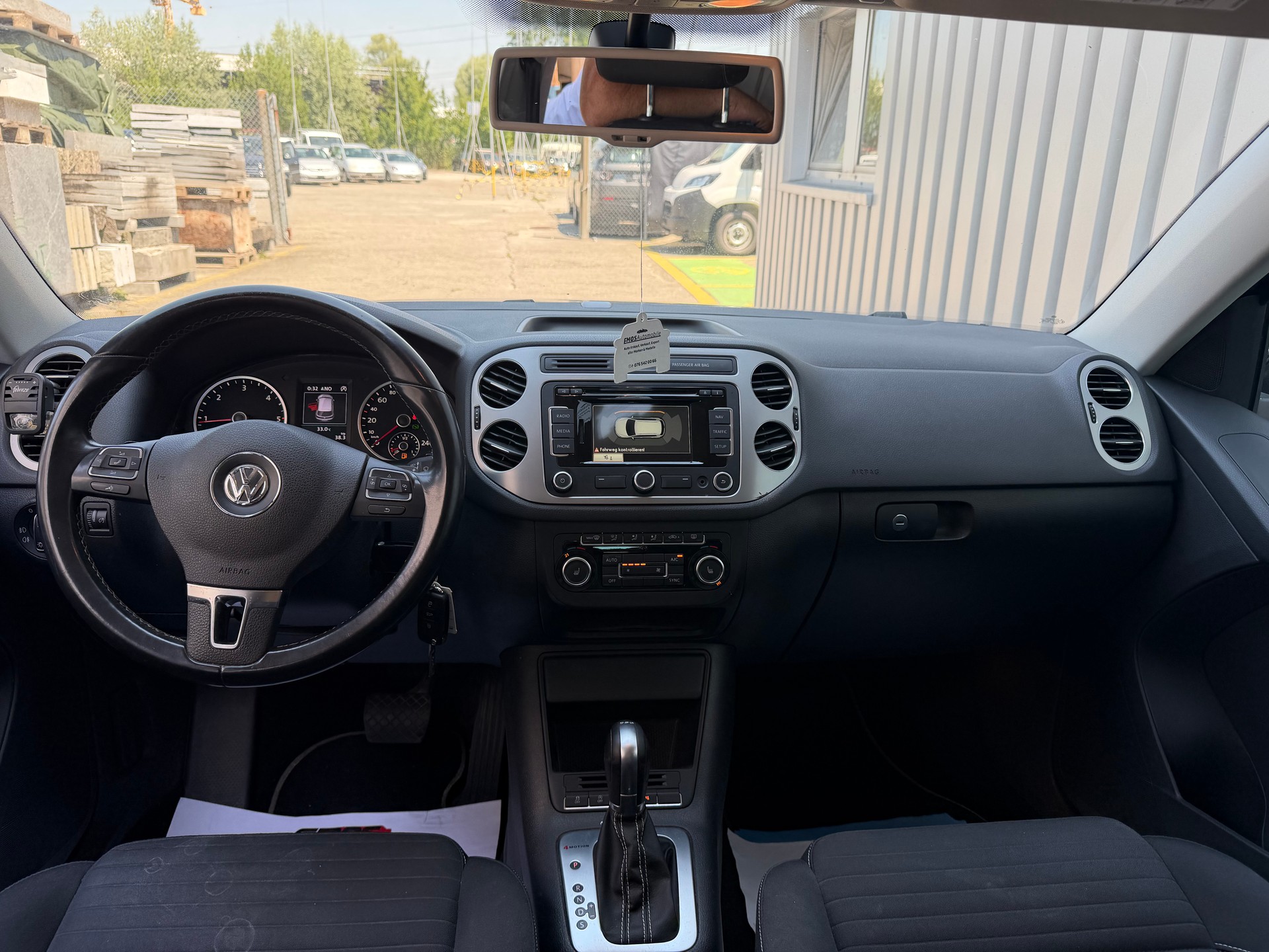VW Tiguan 2.0 TDI BMT Cup 4Motion DSG-image-7