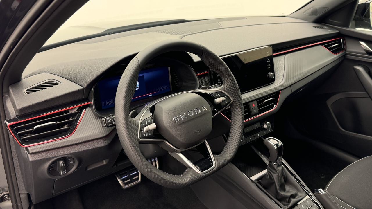 SKODA Kamiq 1.0 TSI Monte Carlo DSG-image-6