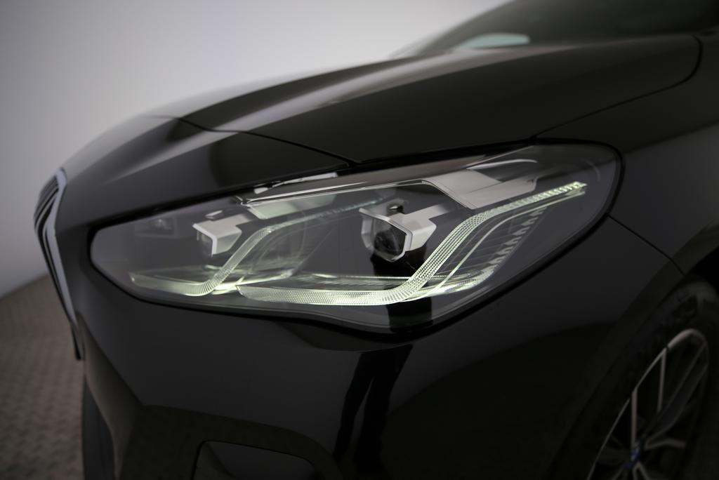 BMW 230e xDrive paddles Active Tourer-image-17