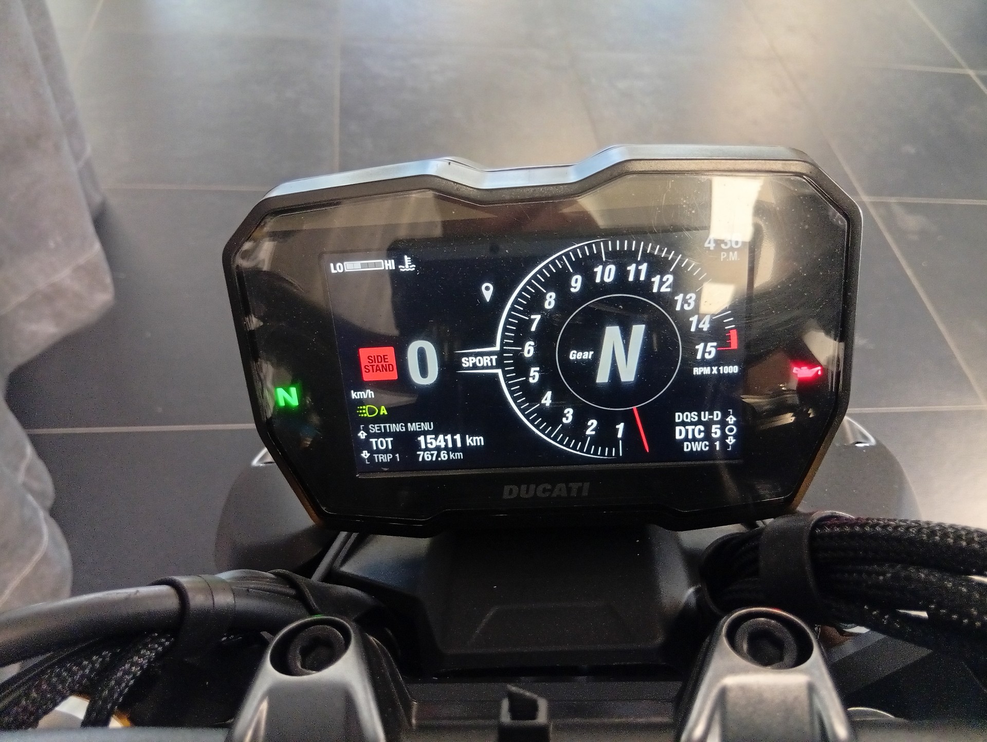 DUCATI Streetfighter V4 SP-showroom-element-3
