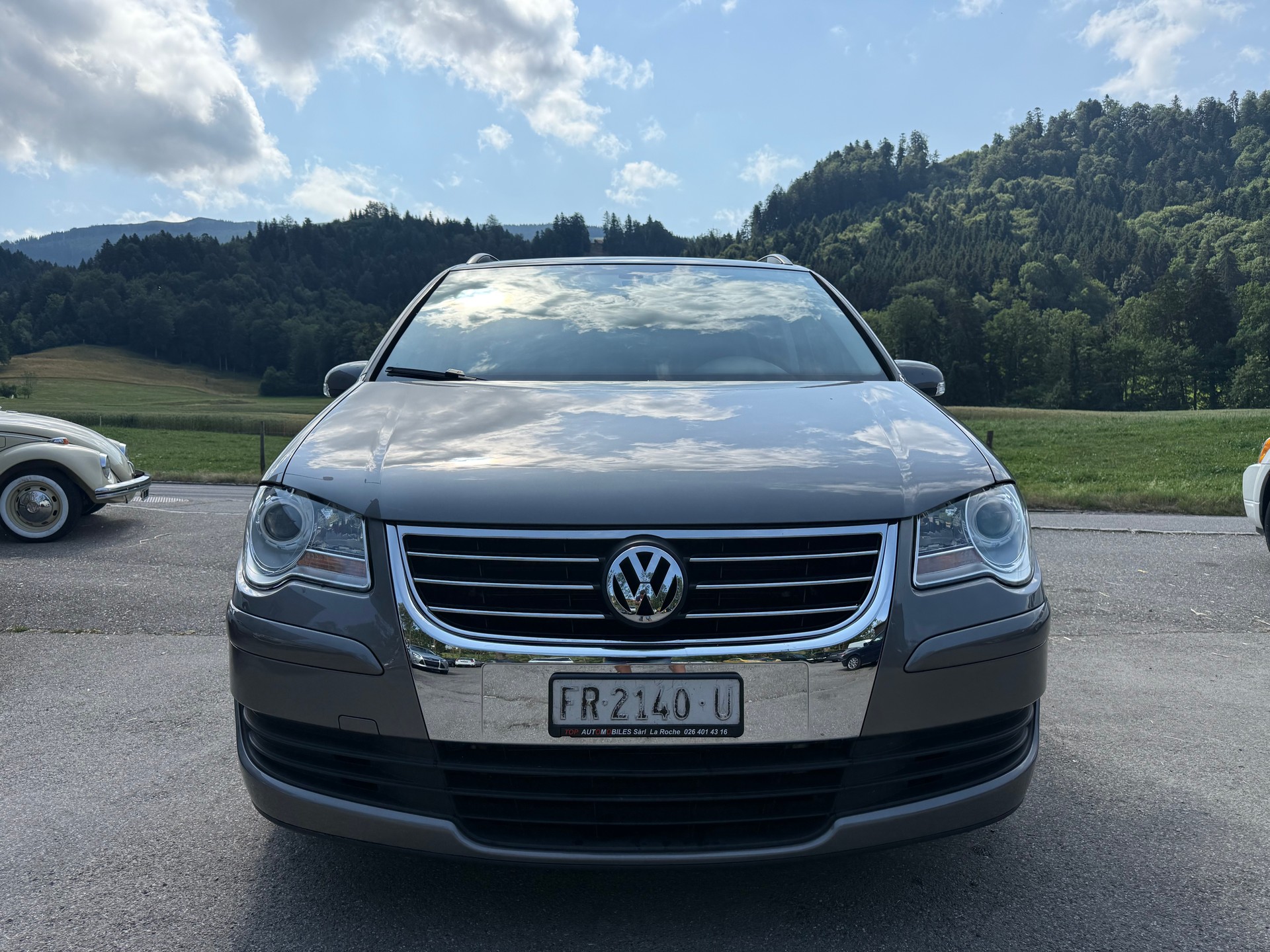 VW Touran 1.4 TSI Trendline-image-1