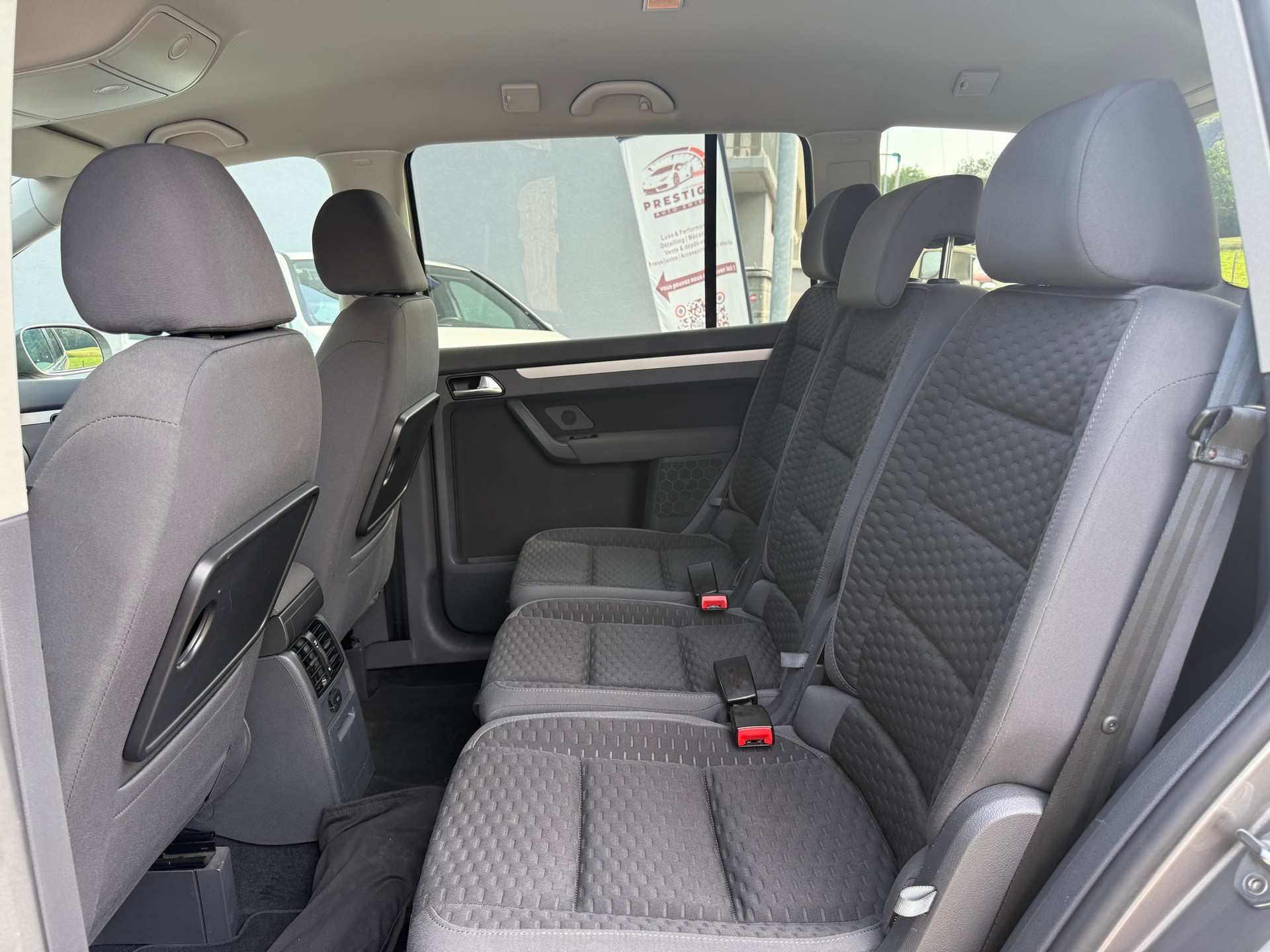 VW Touran 1.4 TSI Trendline-image-9