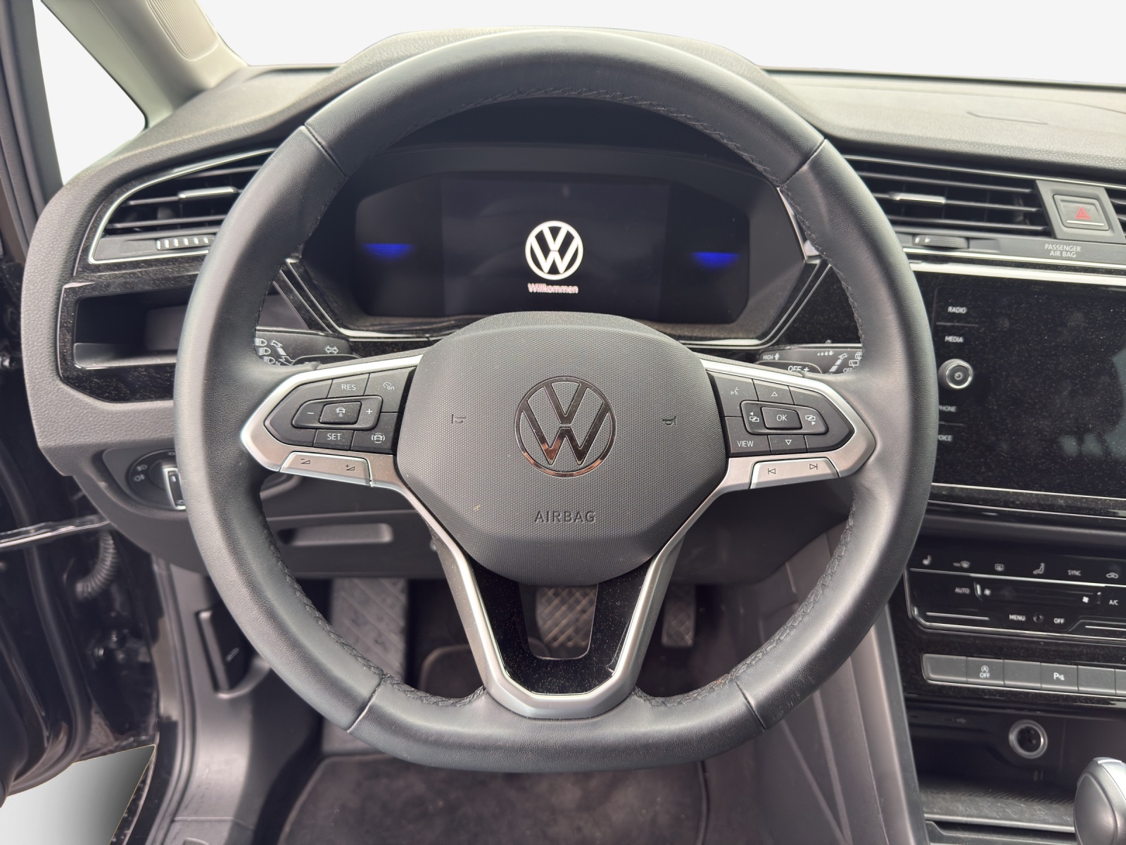 VW Touran 1.5 TSI EVO Comfortline DSG-image-9