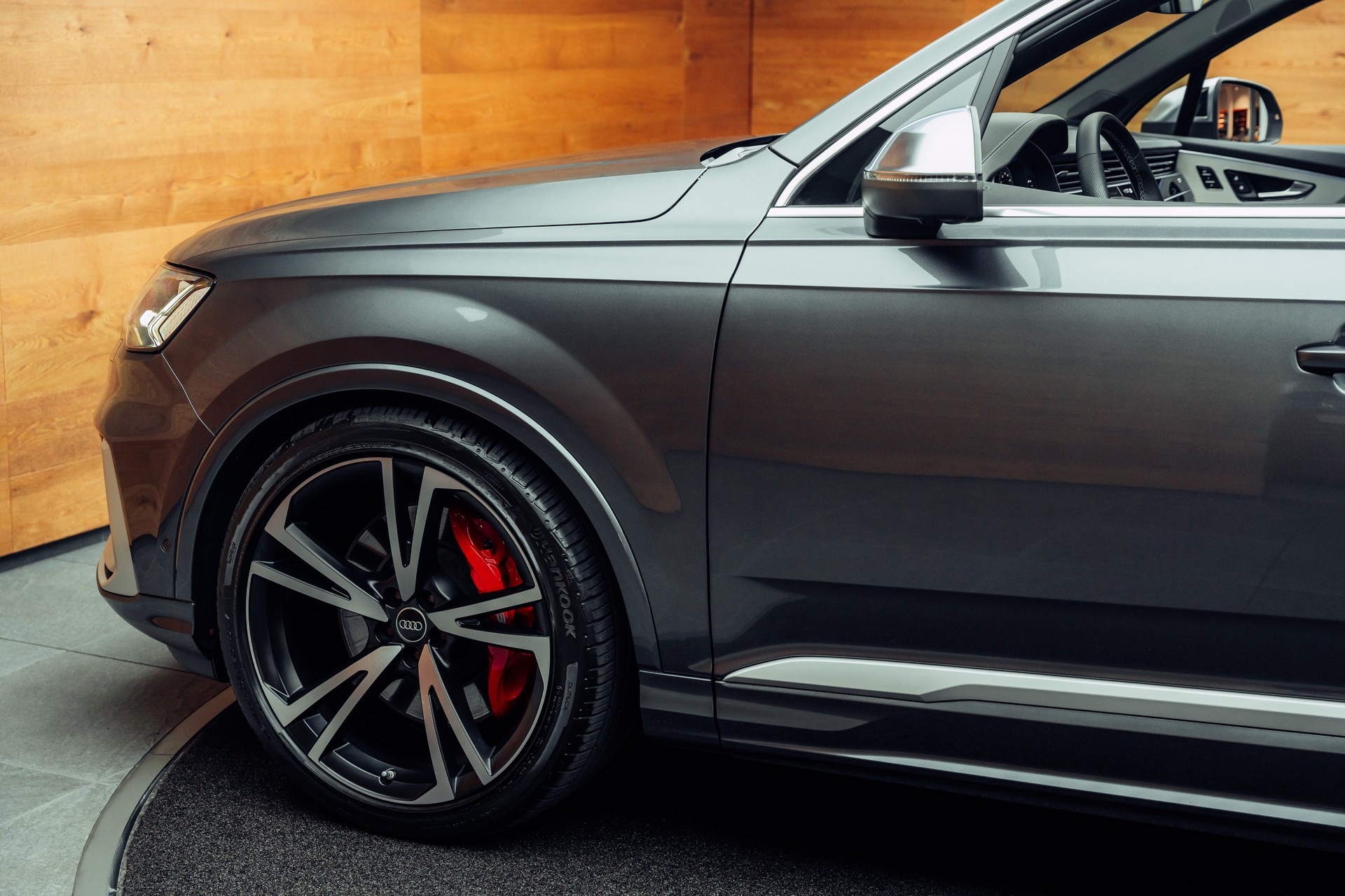AUDI SQ7 TFSI quattro tiptronic Daytonagrau-image-20