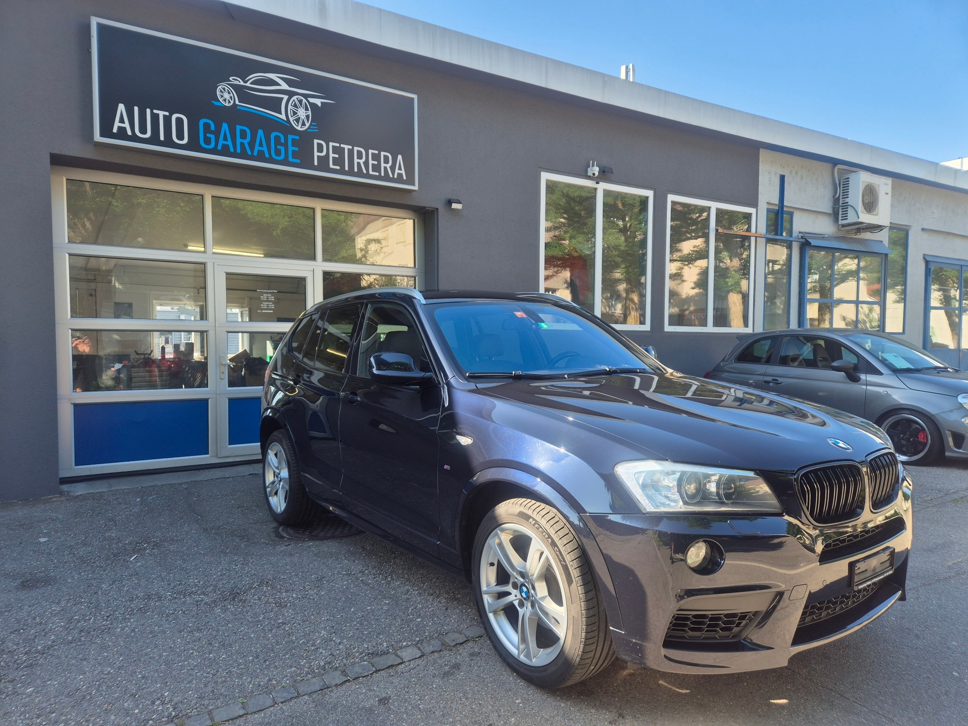 BMW 35i xDrive * Neue Motor * AHK * Pano Dach * M Packet * Head Up Display *-image-0