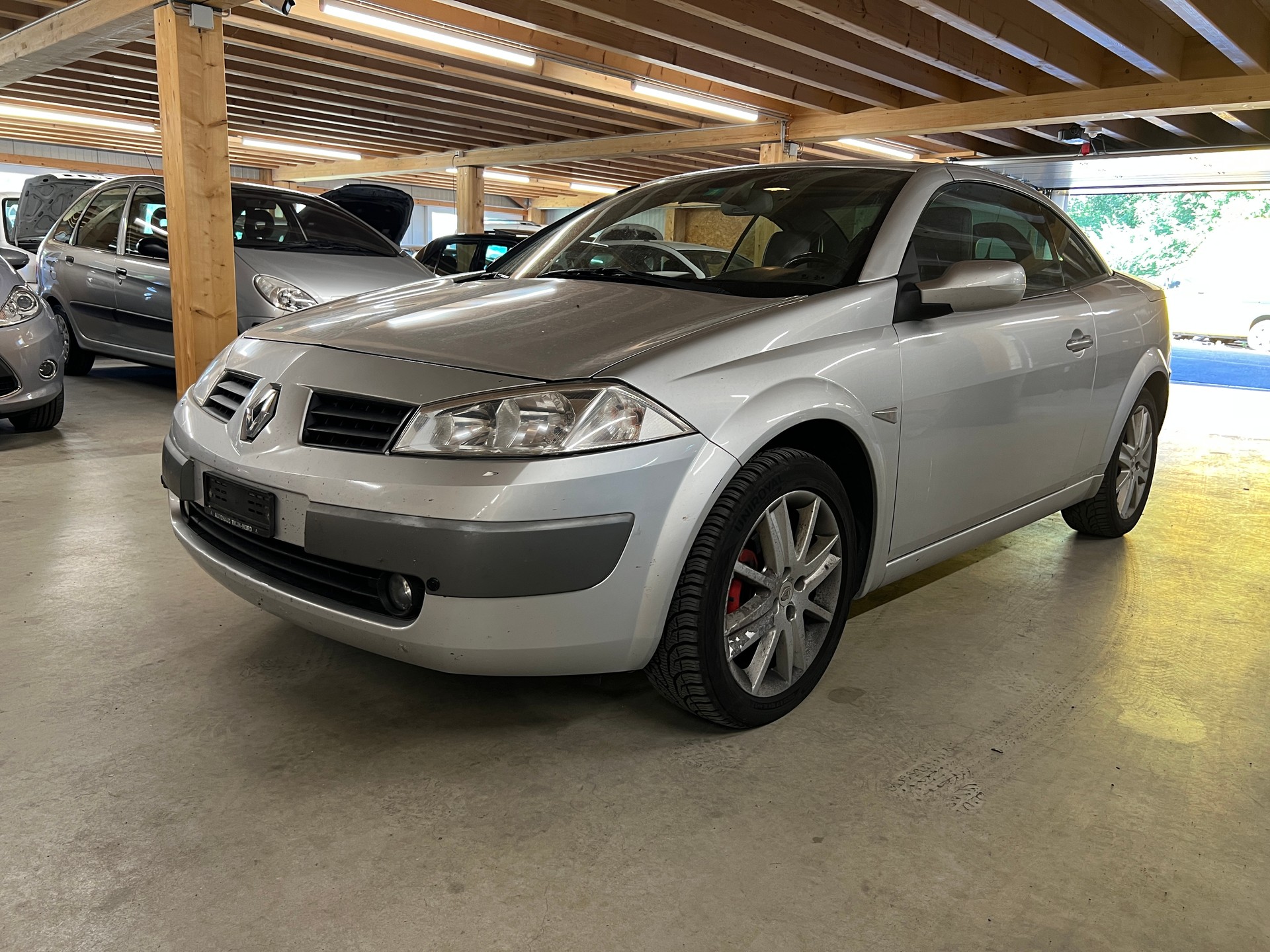 RENAULT Mégane C-C 2.0 16V Dynamique Confort-image-0