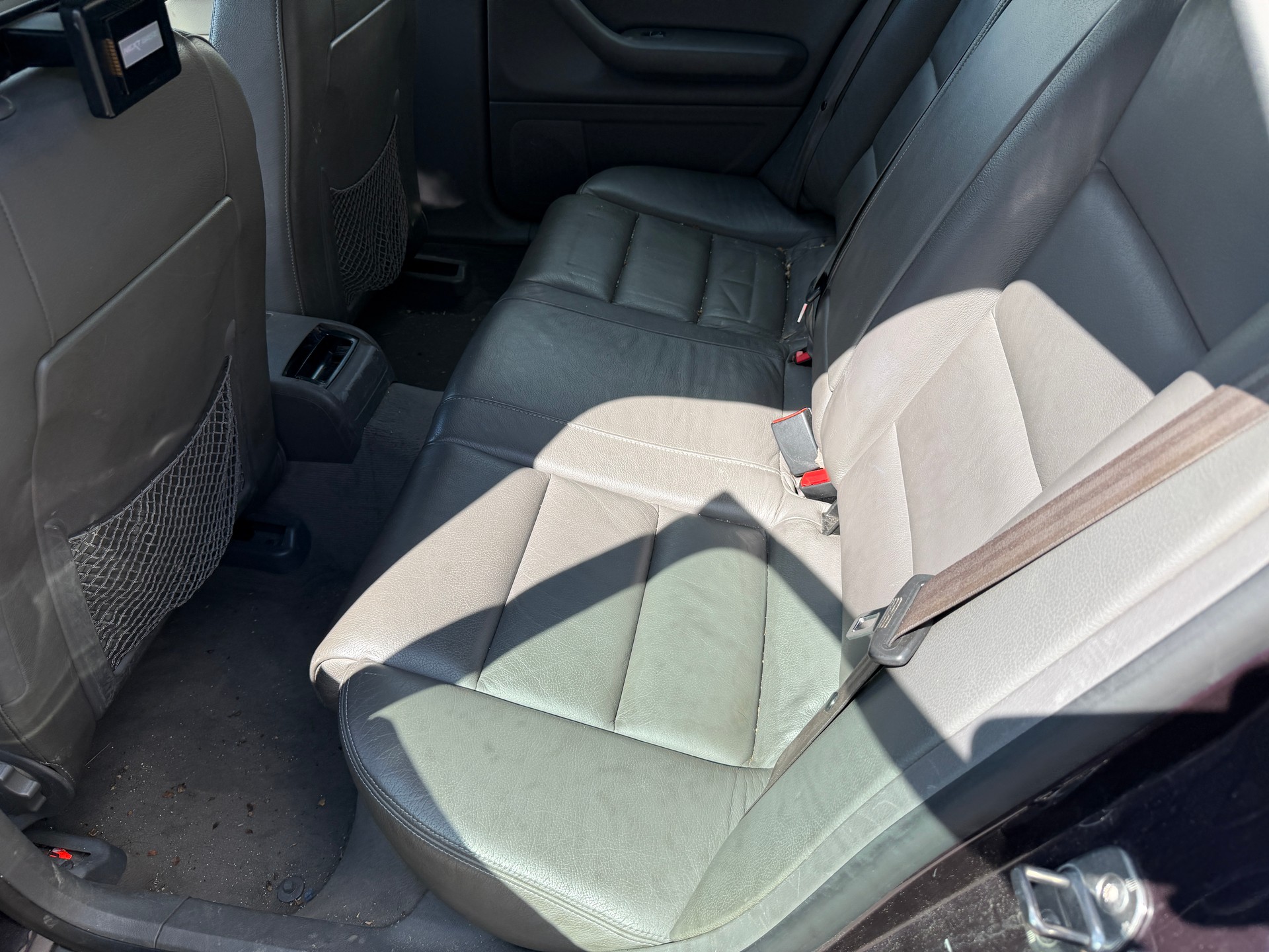 AUDI A4 Avant 1.9 TDI-image-6