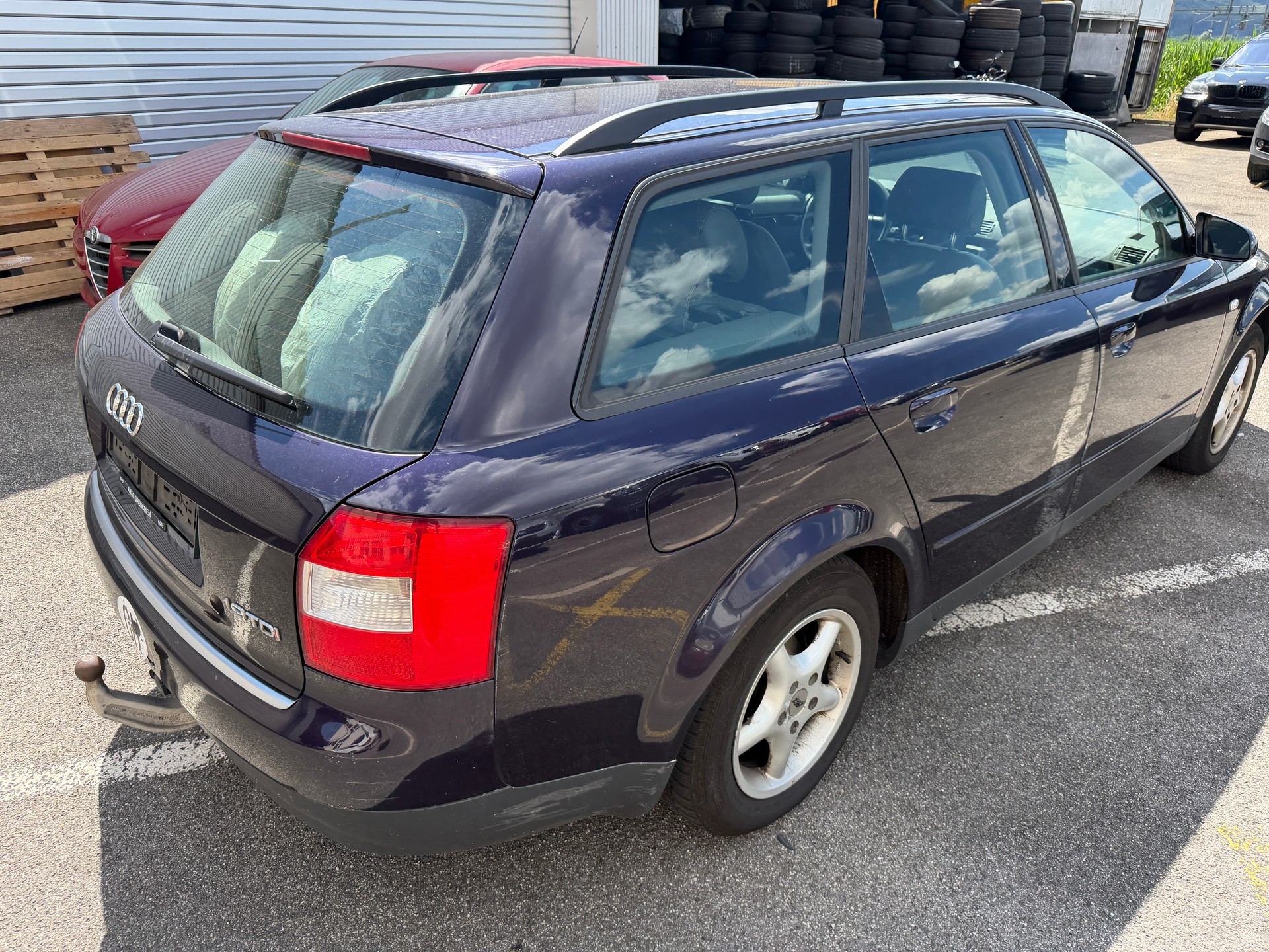 AUDI A4 Avant 1.9 TDI-image-2