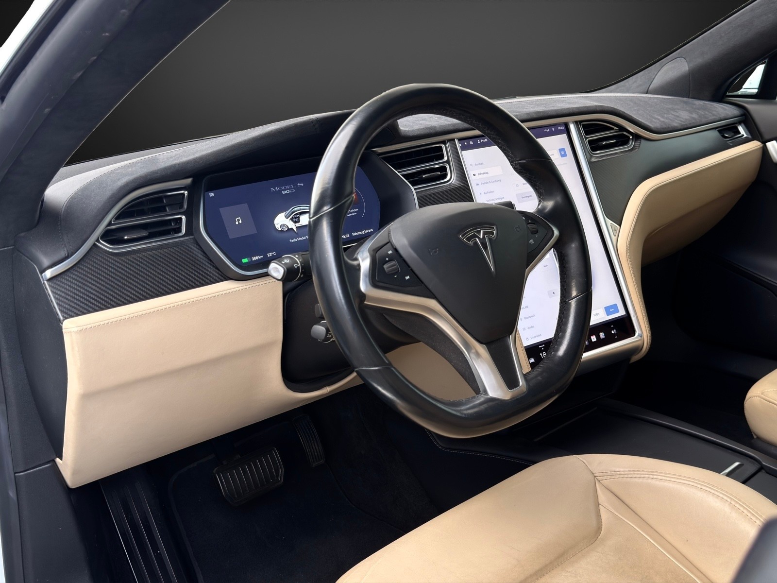 TESLA Model S 90 D 4x4 mit 525 PS * Free Supercharching *-image-7
