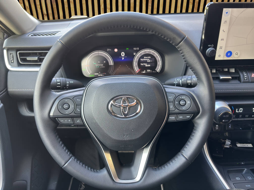 TOYOTA RAV-4 2.5 HEV Trend-image-8