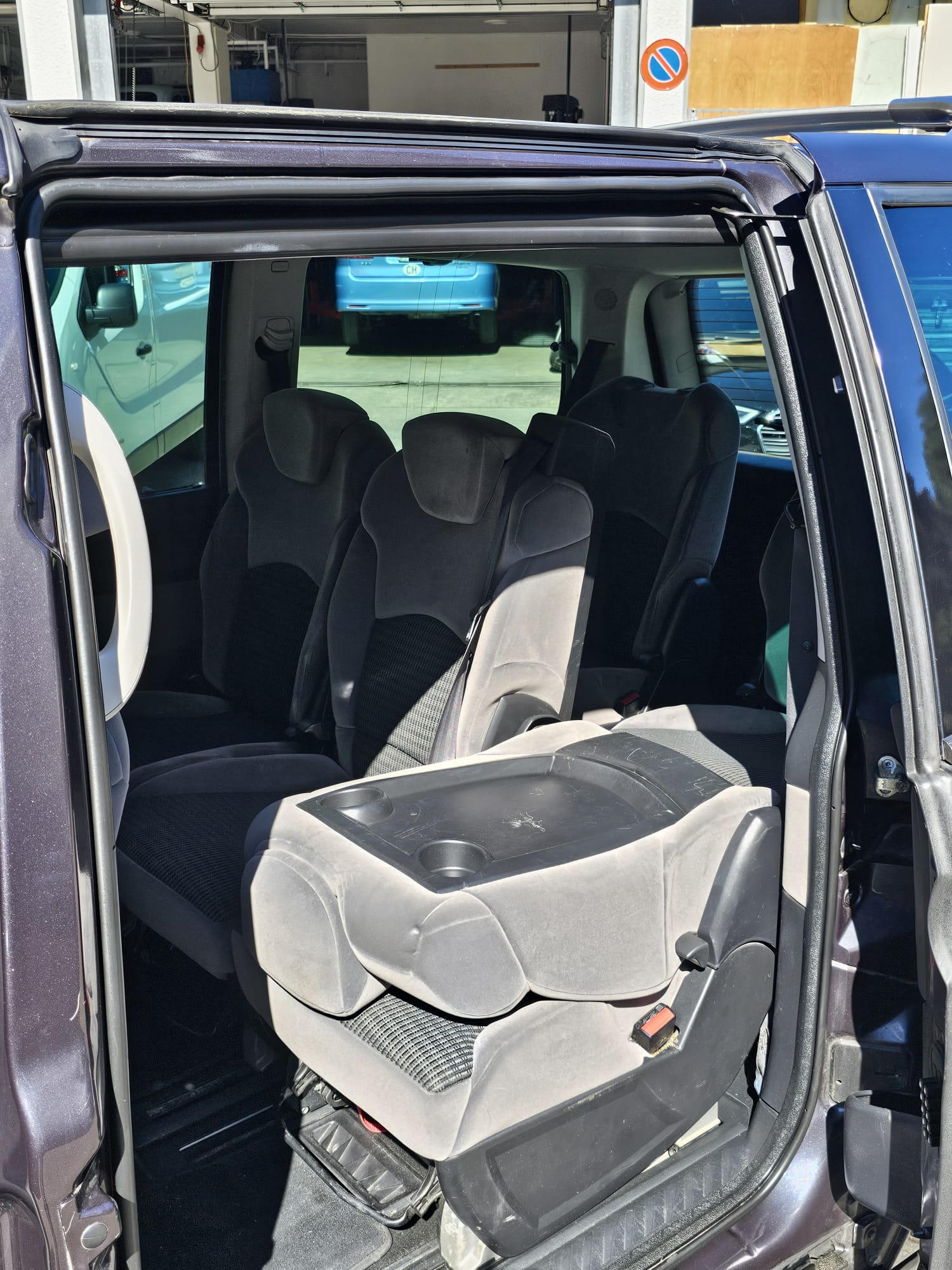 CITROEN C8 2.0 16V HDi Séduction-image-12