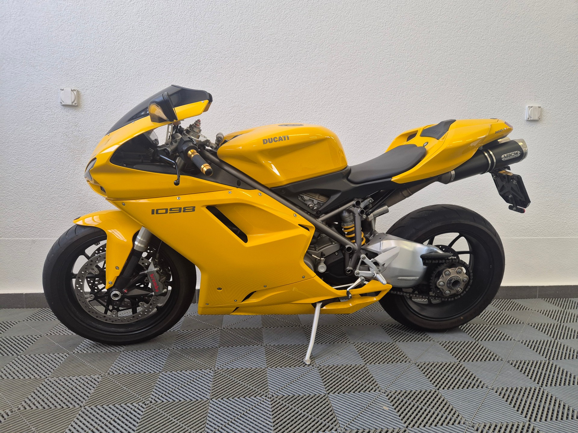 DUCATI 1098 S-image-14