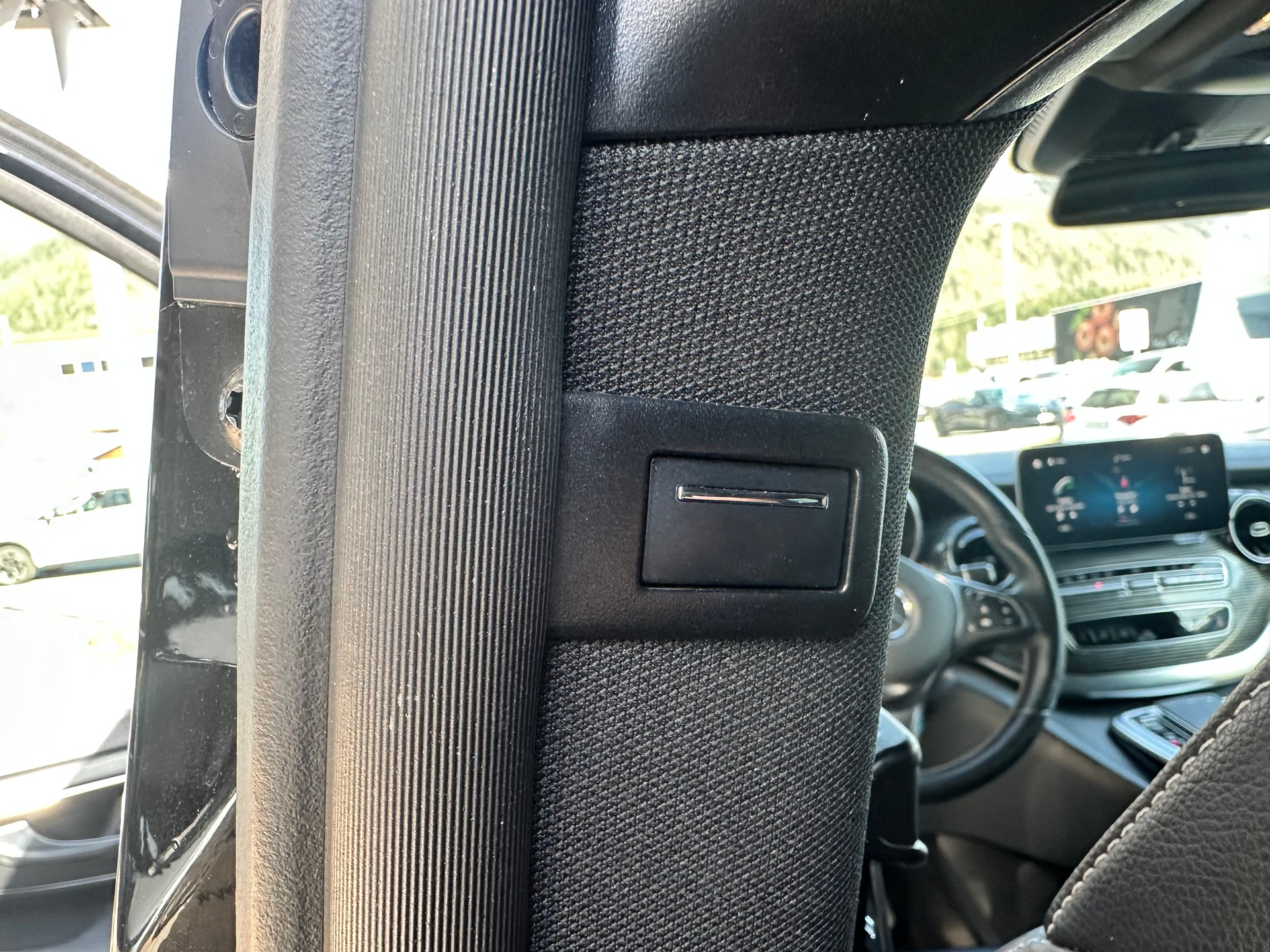 MERCEDES-BENZ V 250 d Avantgarde Extra Lang 4matic-image-12