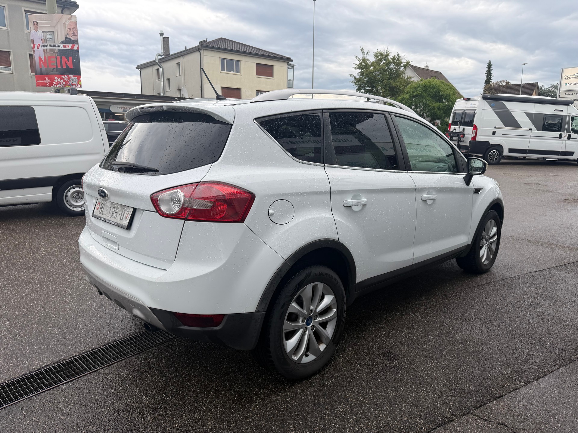 FORD Kuga 2.0 TDCi Titanium 4WD PowerShift-image-4