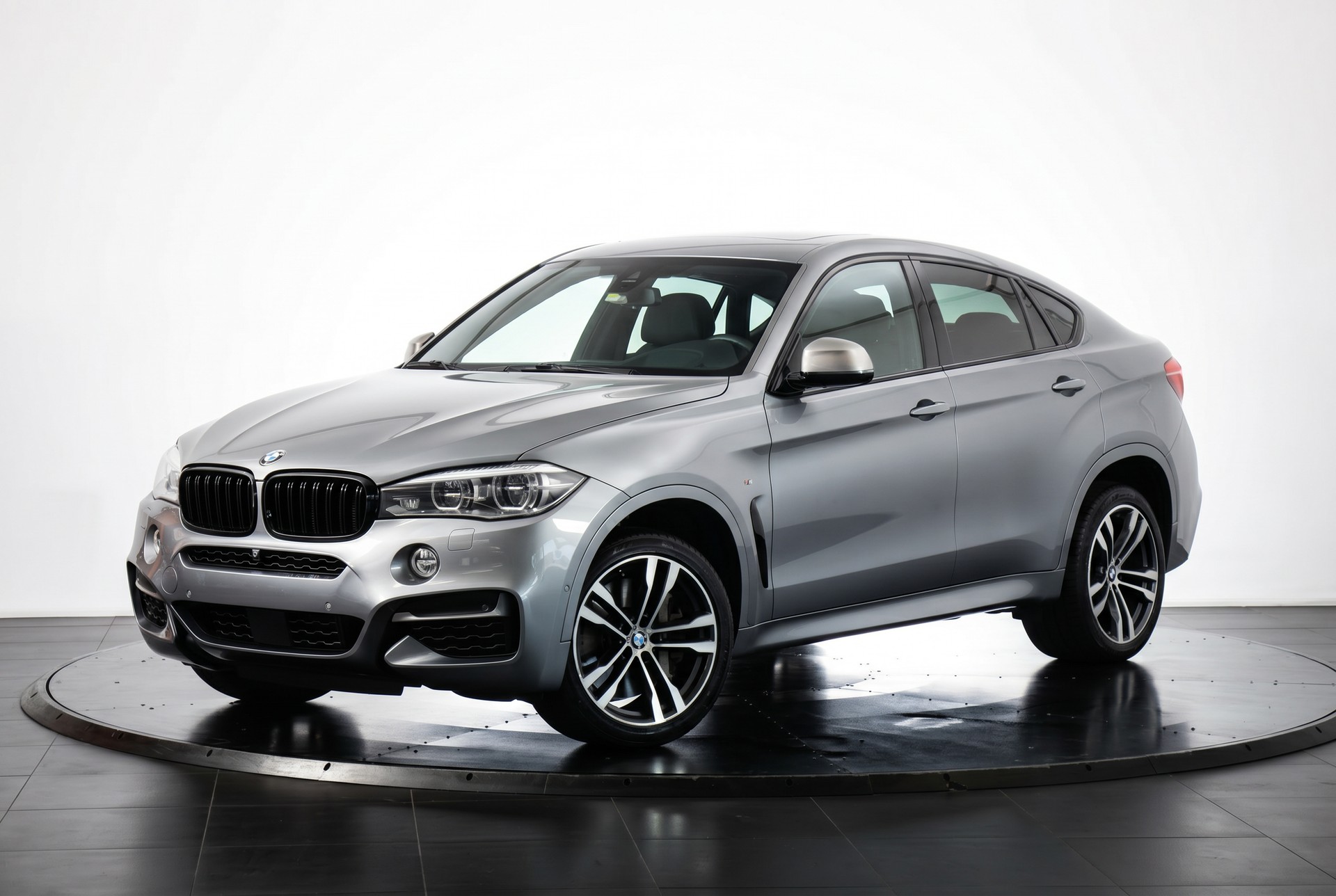 BMW X6 M50d Steptronic-image-4