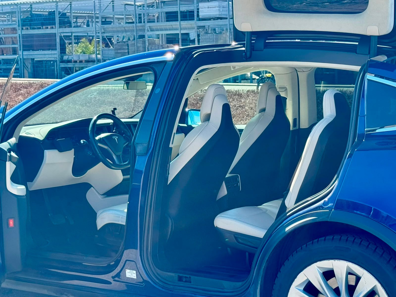 TESLA Model X 100 X-image-4