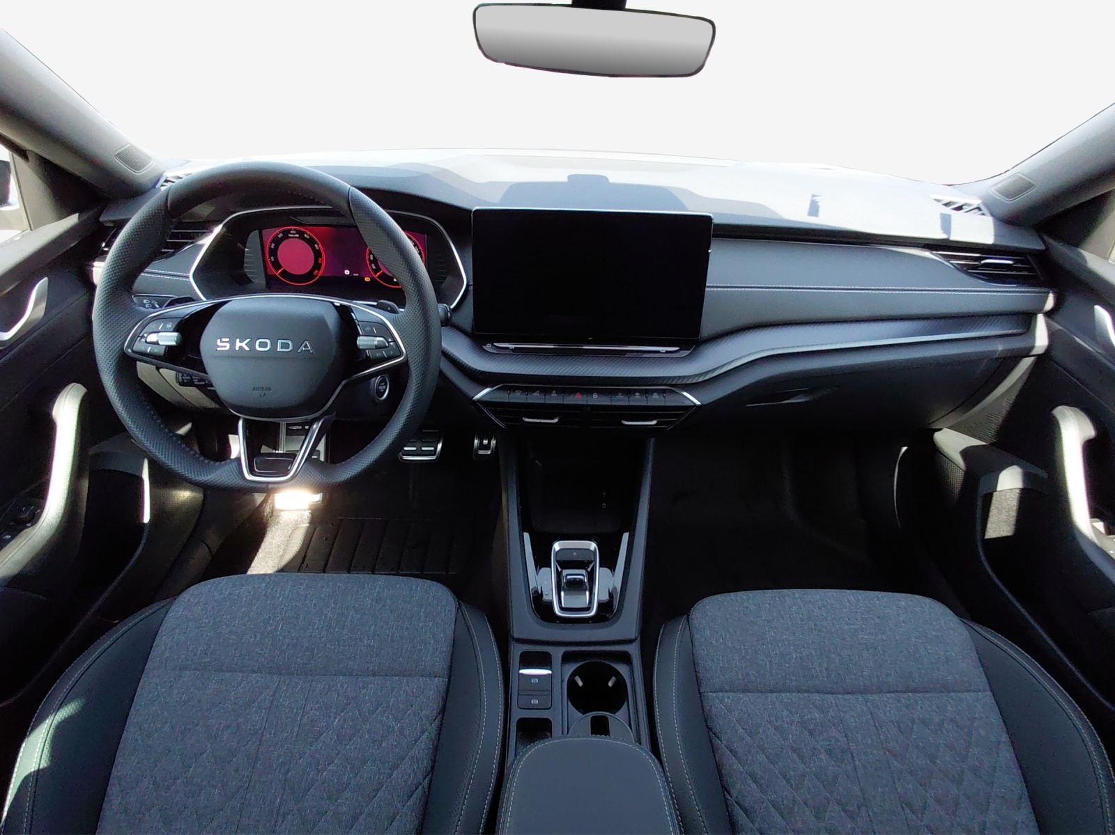 SKODA Octavia Combi 1.5 TSI mHEV DSG Sport Line-image-8