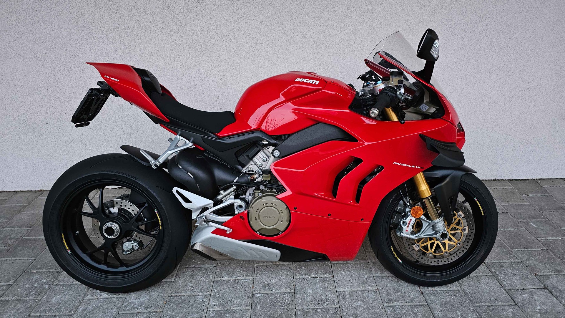 DUCATI Panigale 1103 V4 S