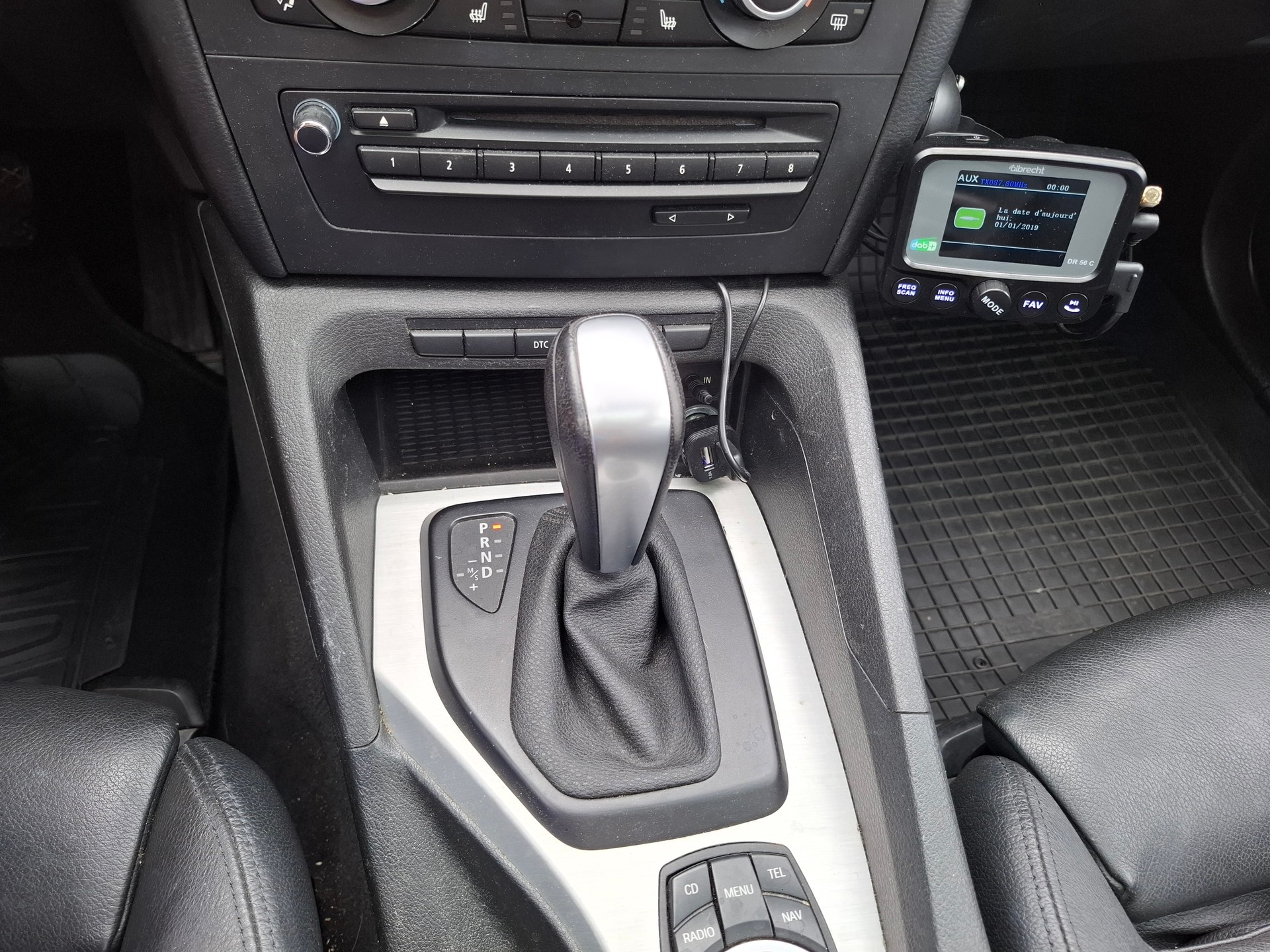 BMW X1 xDrive 23d Steptronic-image-10