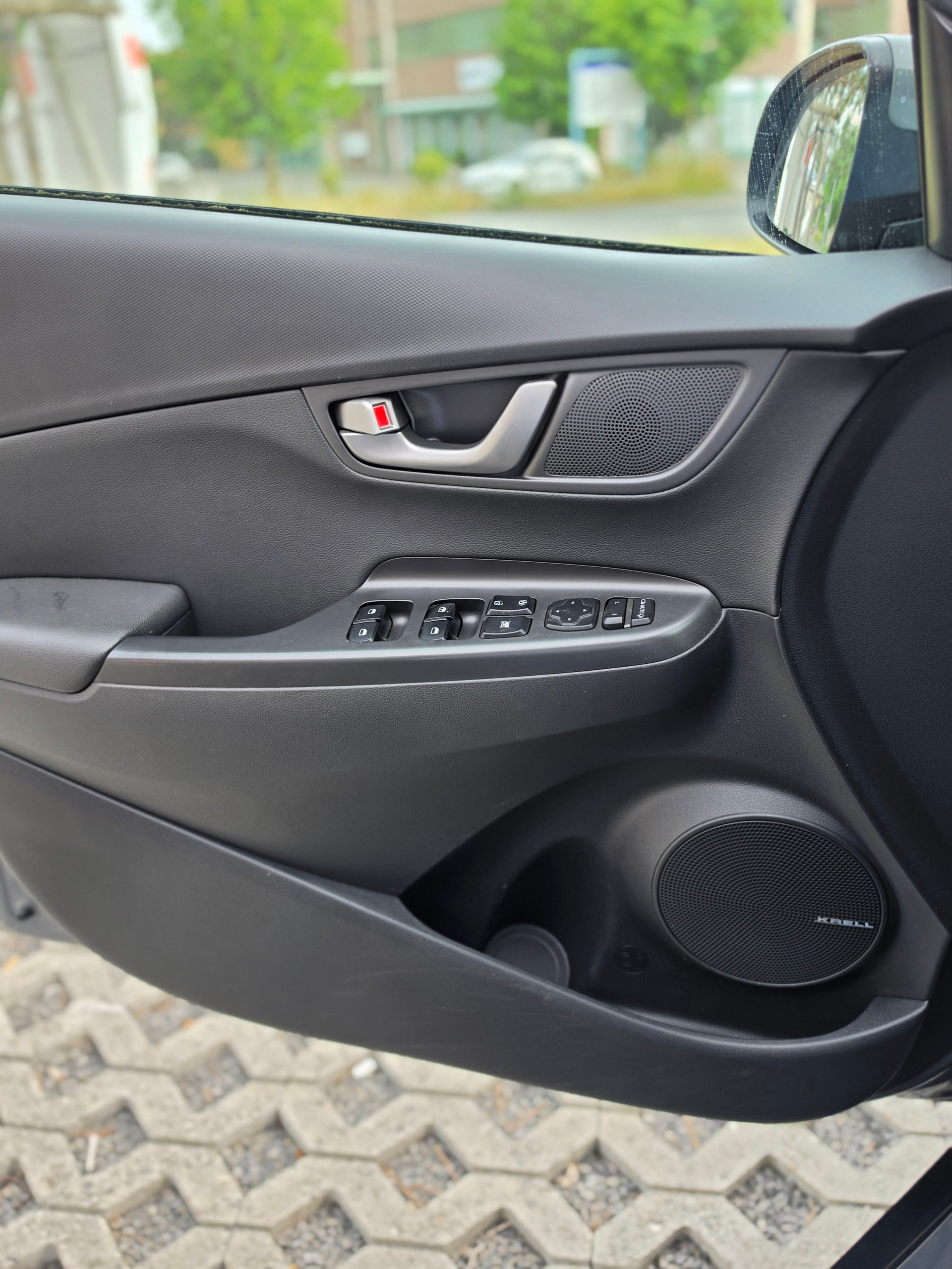HYUNDAI Kona 1.6 CRDI Origo 4WD DCT-image-9