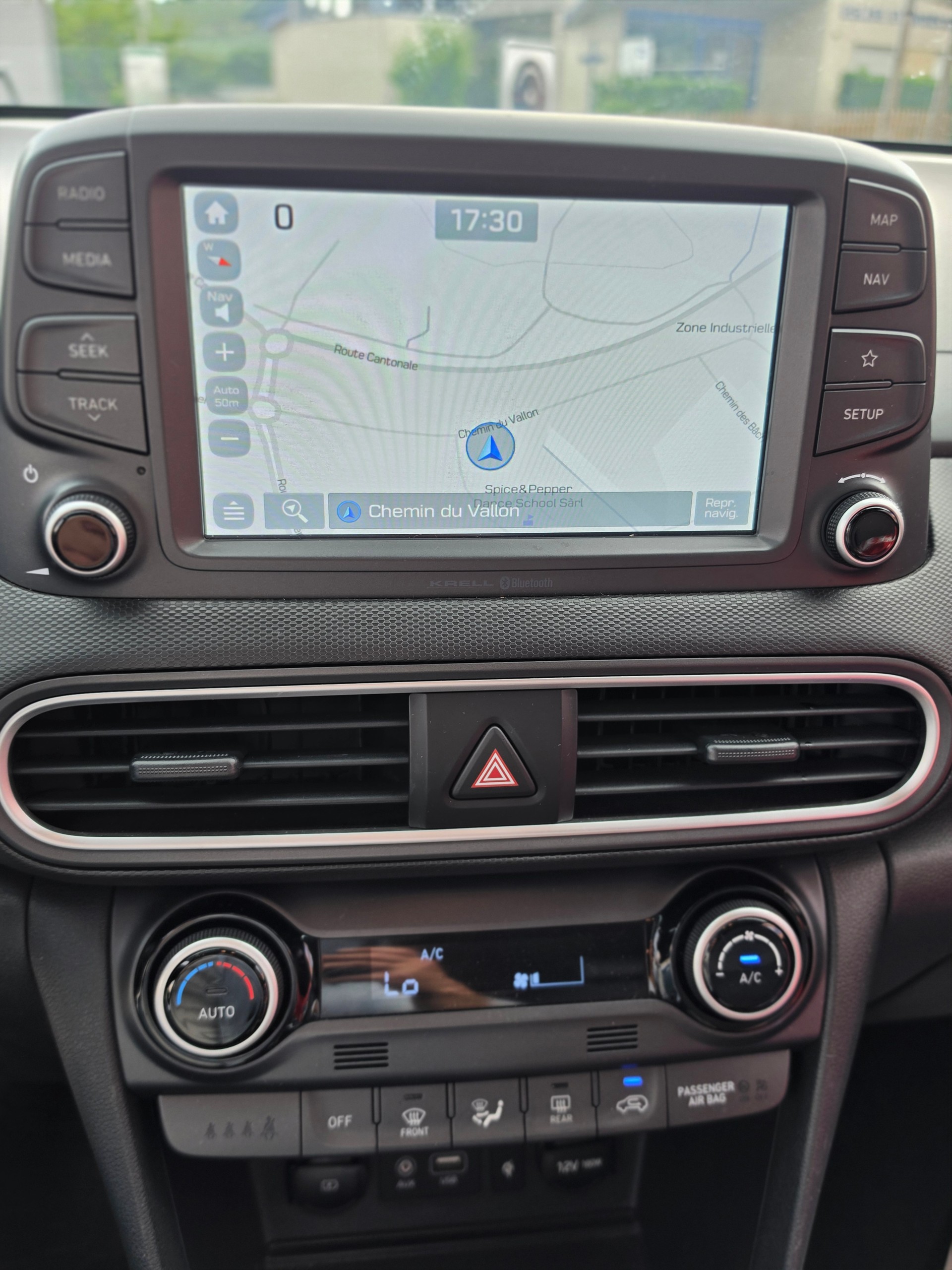 HYUNDAI Kona 1.6 CRDI Origo 4WD DCT-image-8