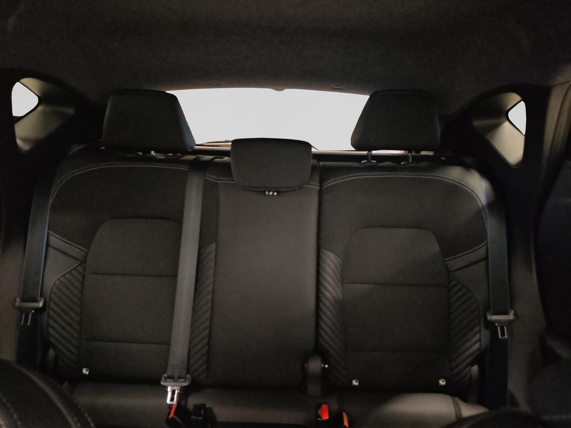 RENAULT Captur 1.3 TCe Esprit Alpine EDC-image-25