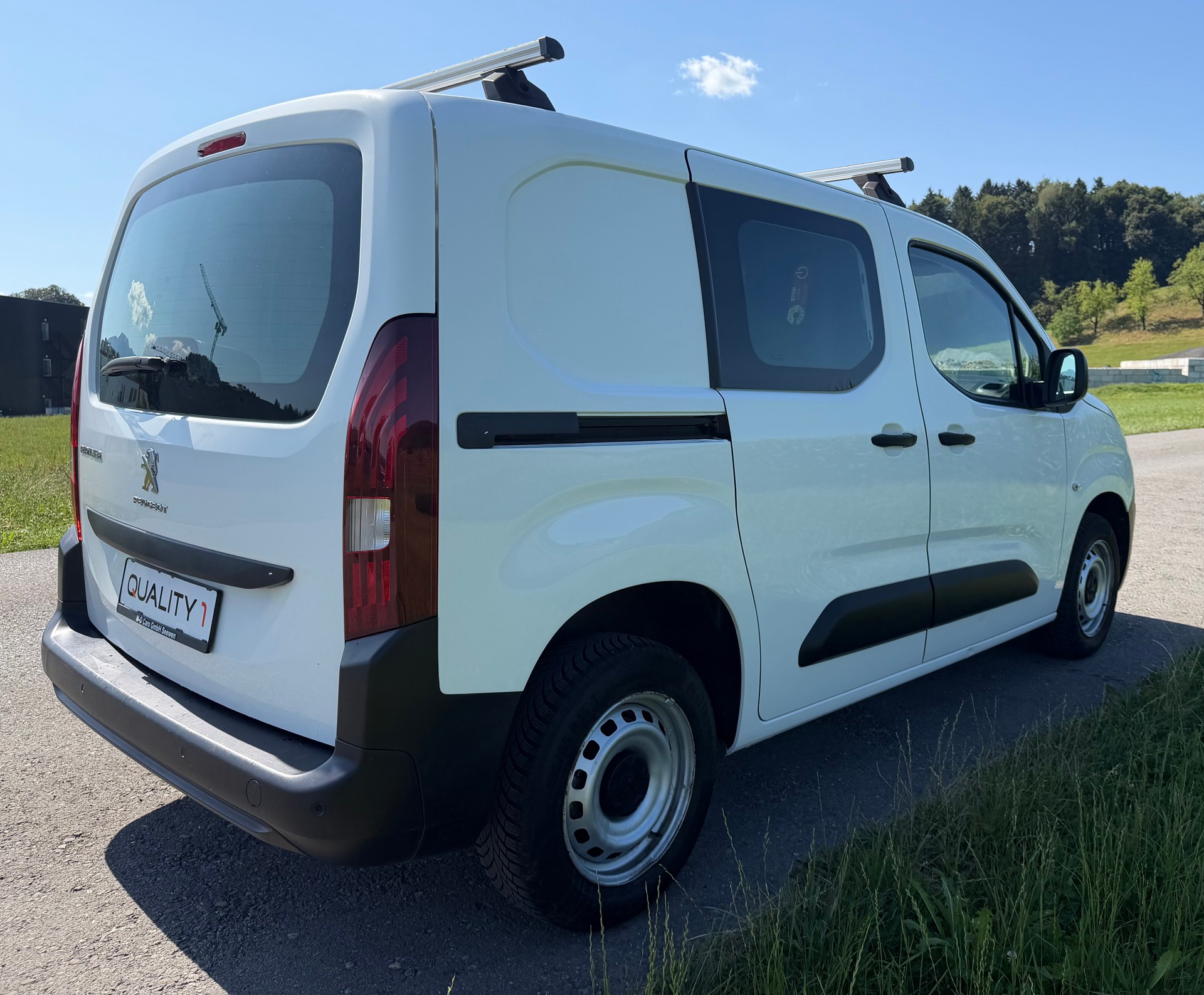PEUGEOT Partner 1.5 Blue HDi s/s Premium 650kg-image-5