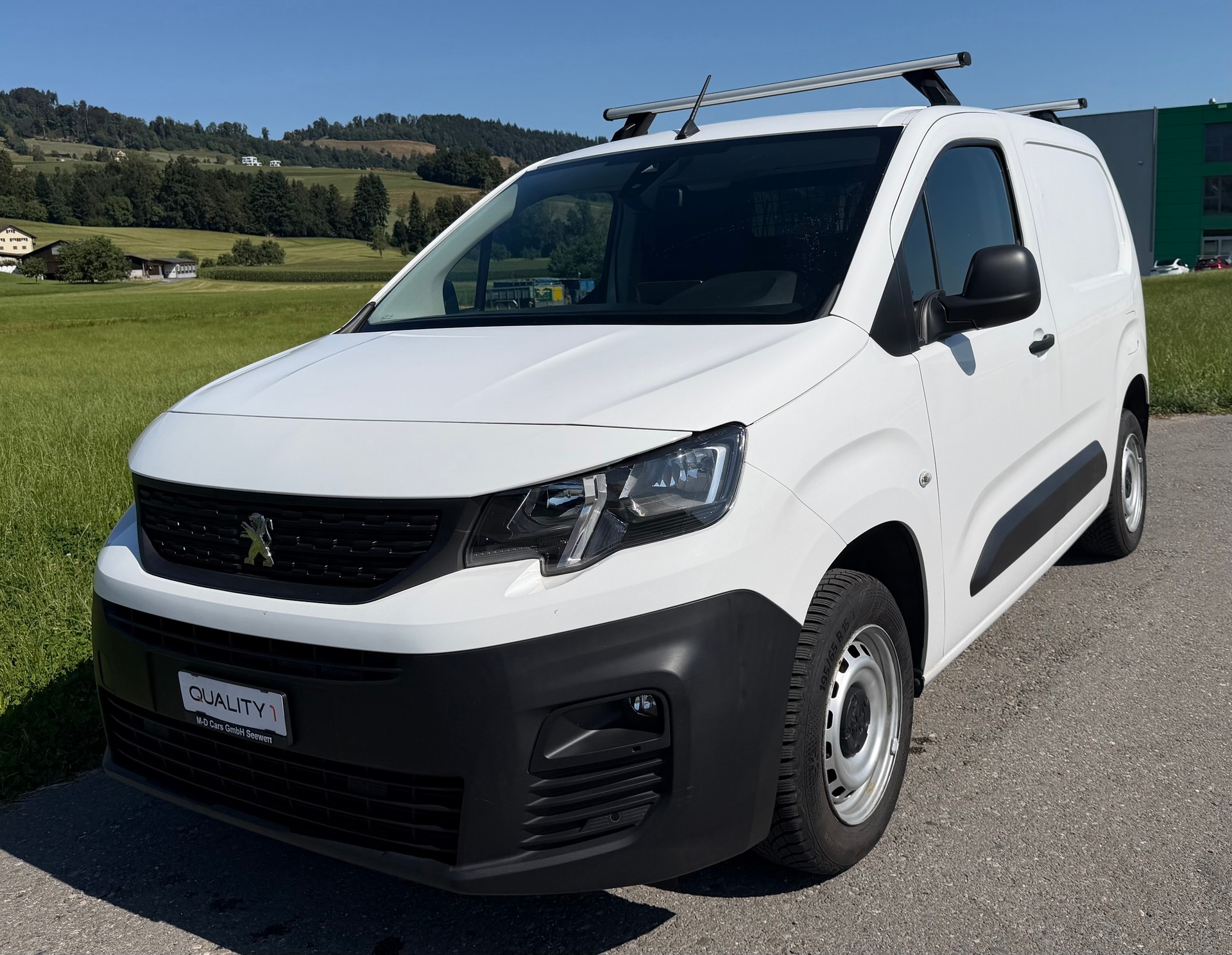 PEUGEOT Partner 1.5 Blue HDi s/s Premium 650kg-image-0