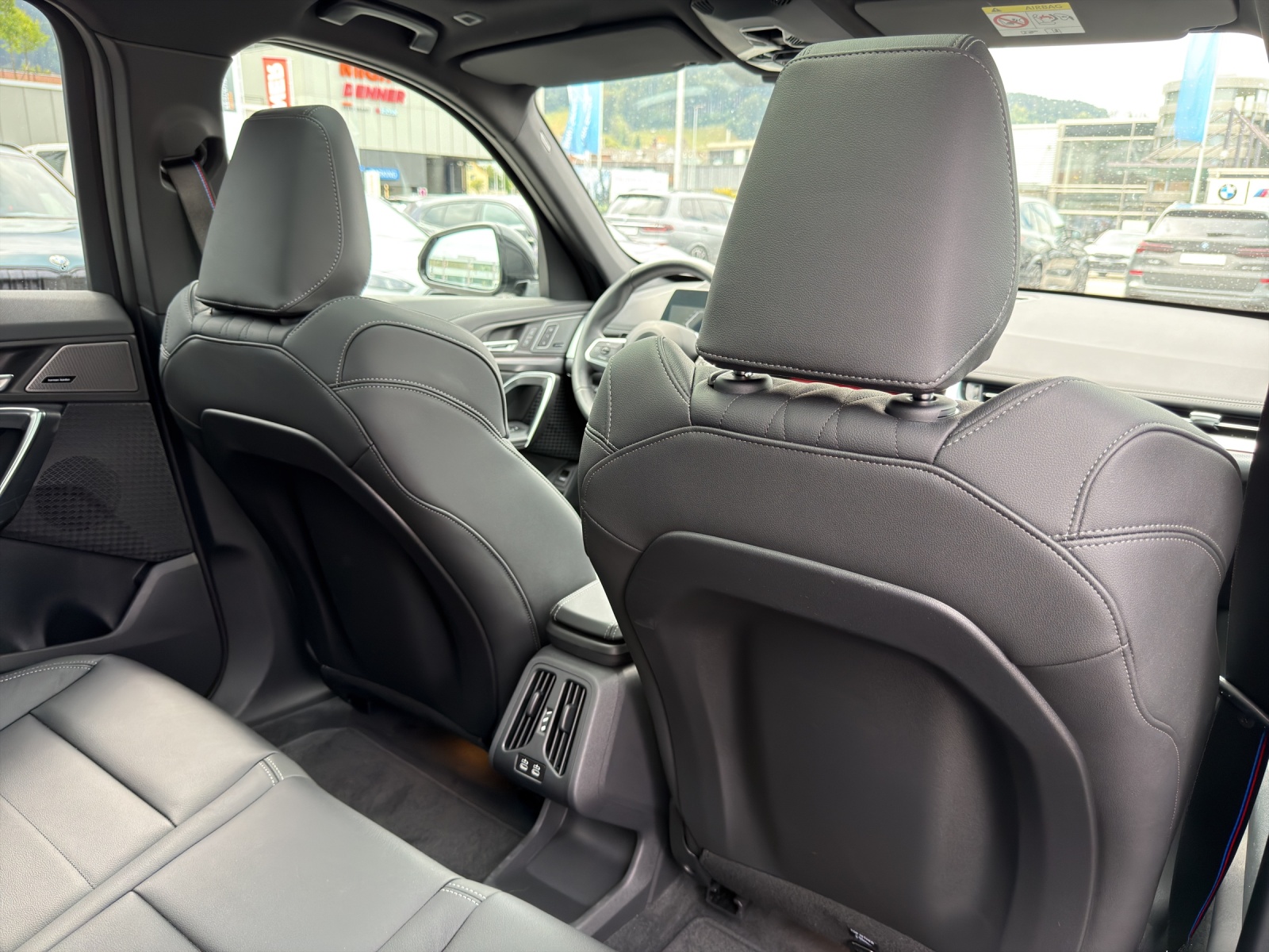 BMW X1 xDrive 30e M Sport Pro-image-17