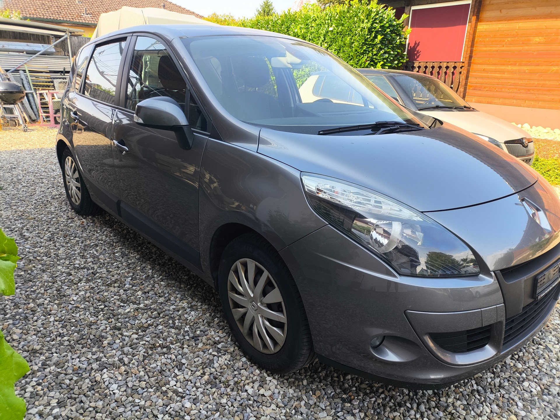 RENAULT Scénic 1.5 dCi Expression-image-1