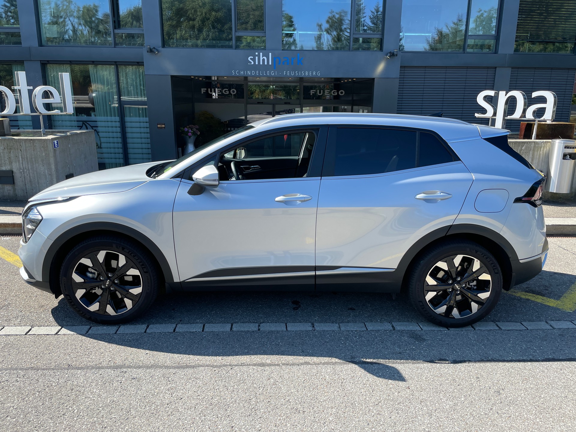KIA Sportage 1.6T-GDi PHEV Power Edition 4x4 A-image-9
