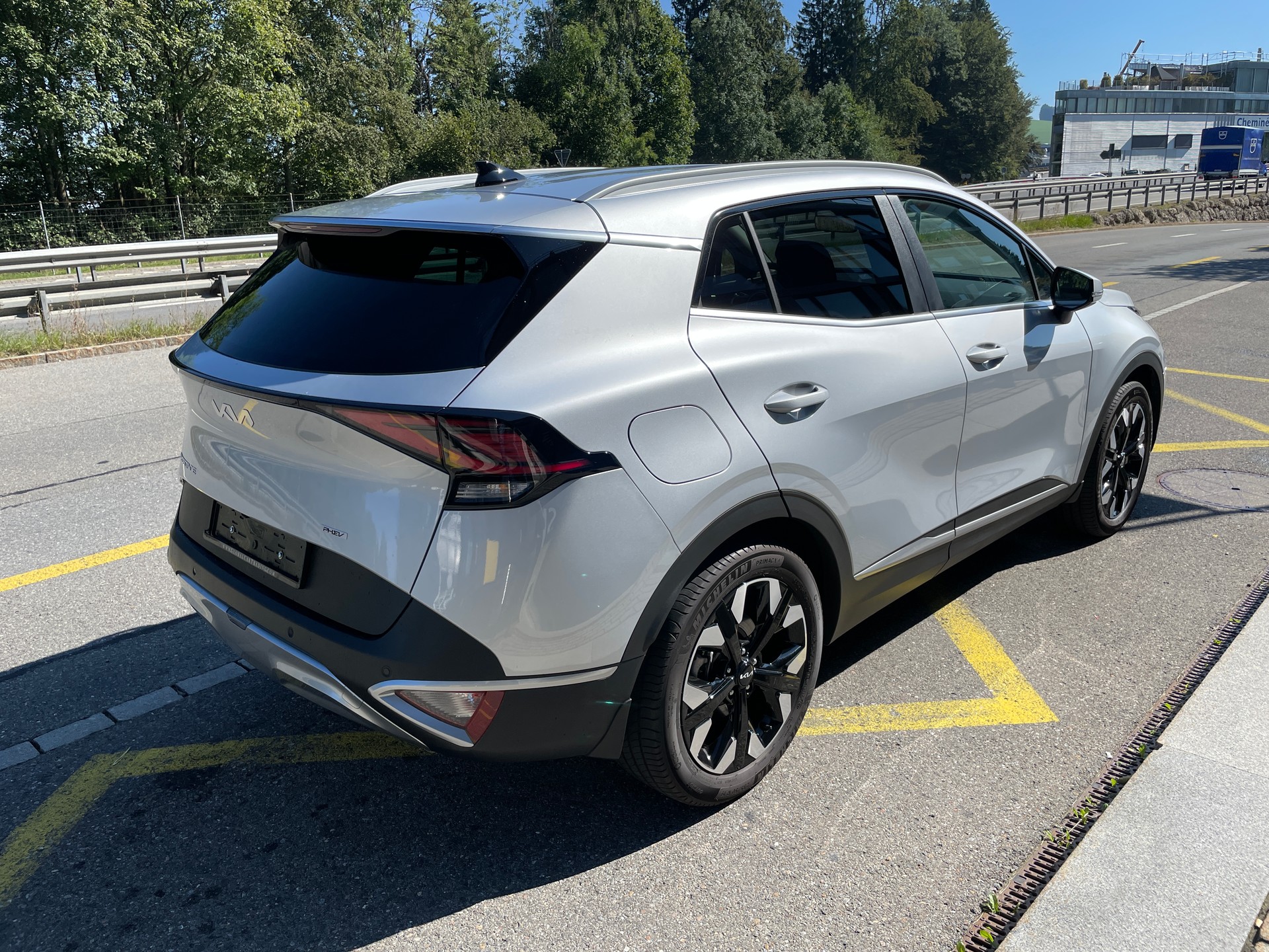 KIA Sportage 1.6T-GDi PHEV Power Edition 4x4 A-image-4
