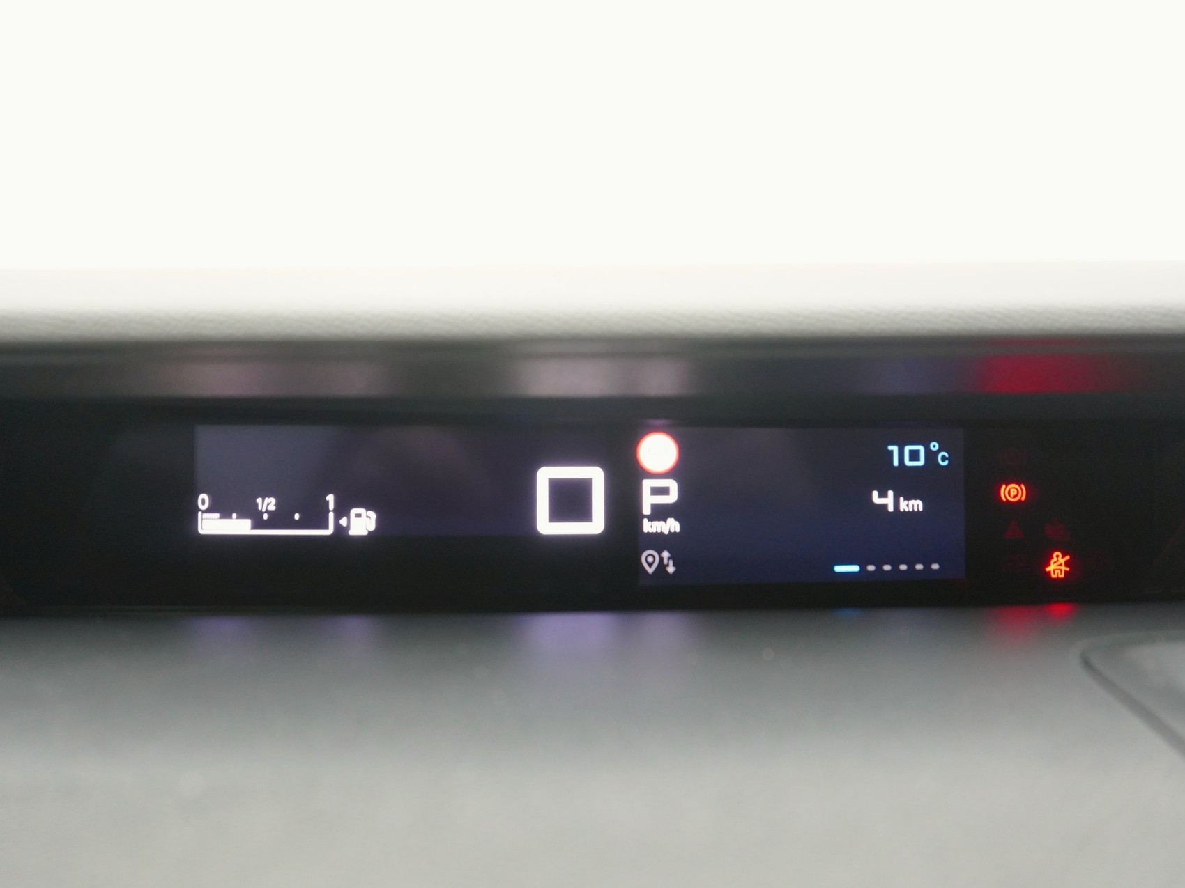 CITROEN C3 1.2 Hybrid Max-image-10