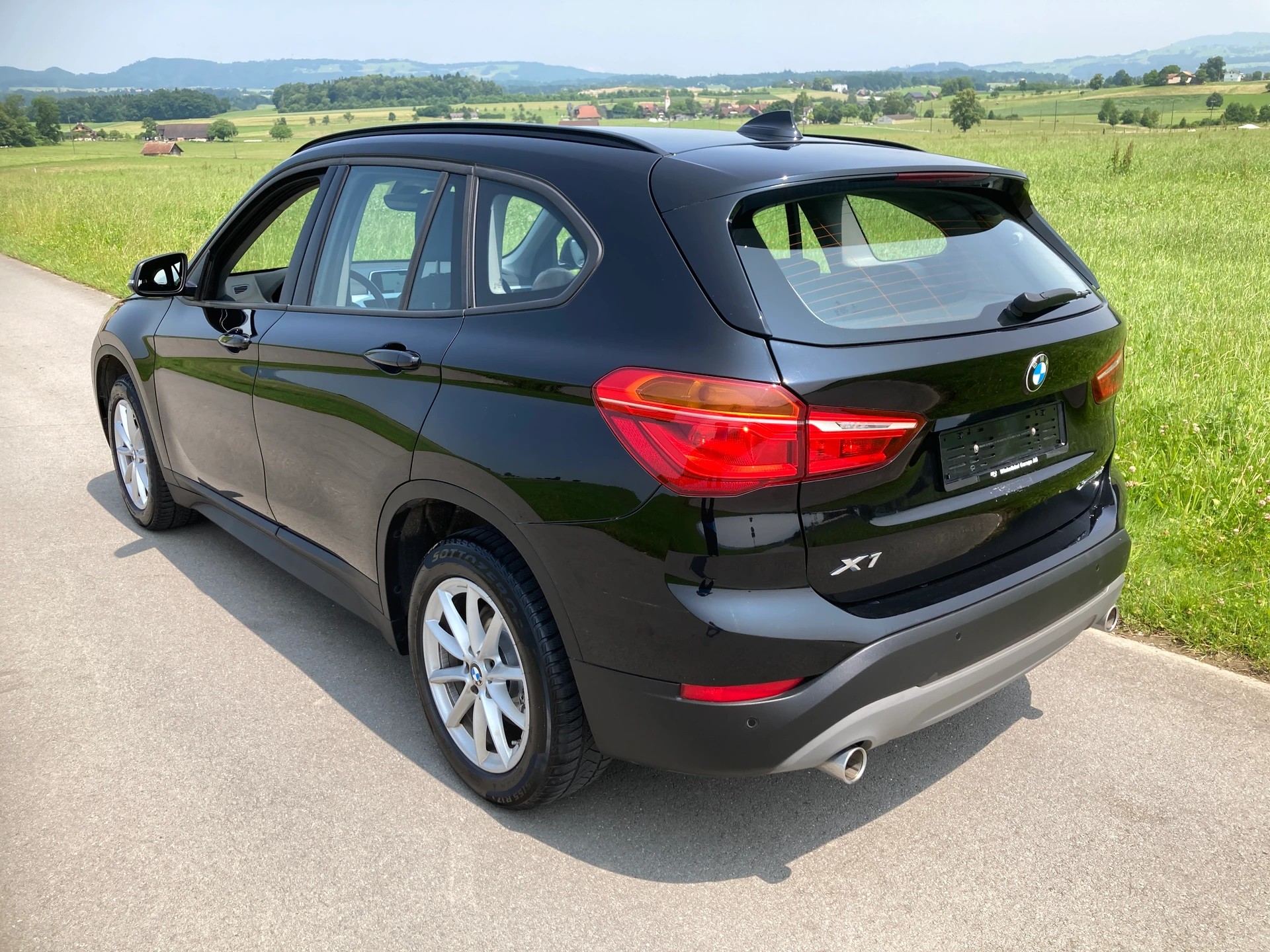 BMW X1 xDrive 18d Steptronic-image-3