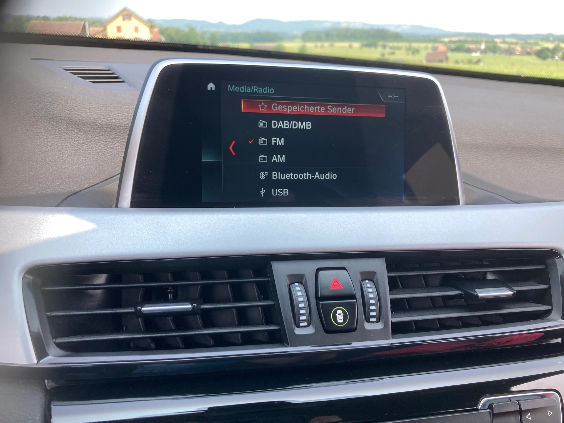 BMW X1 xDrive 18d Steptronic-image-14