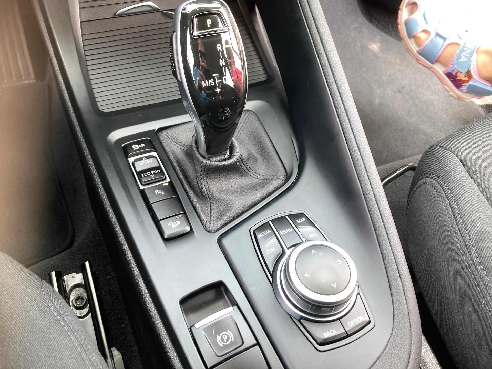 BMW X1 xDrive 18d Steptronic-image-12