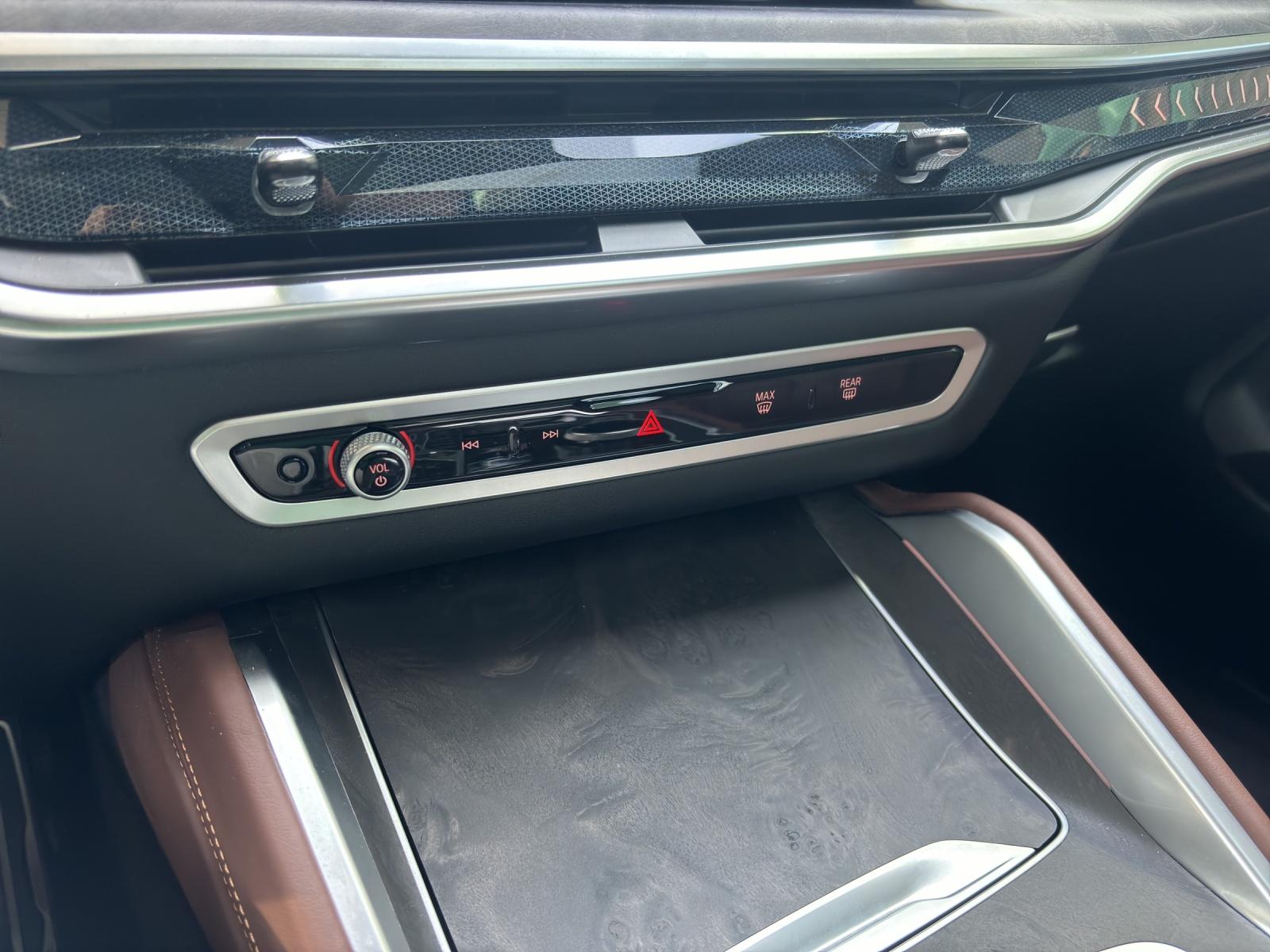 BMW X6 40d xDrive-image-19