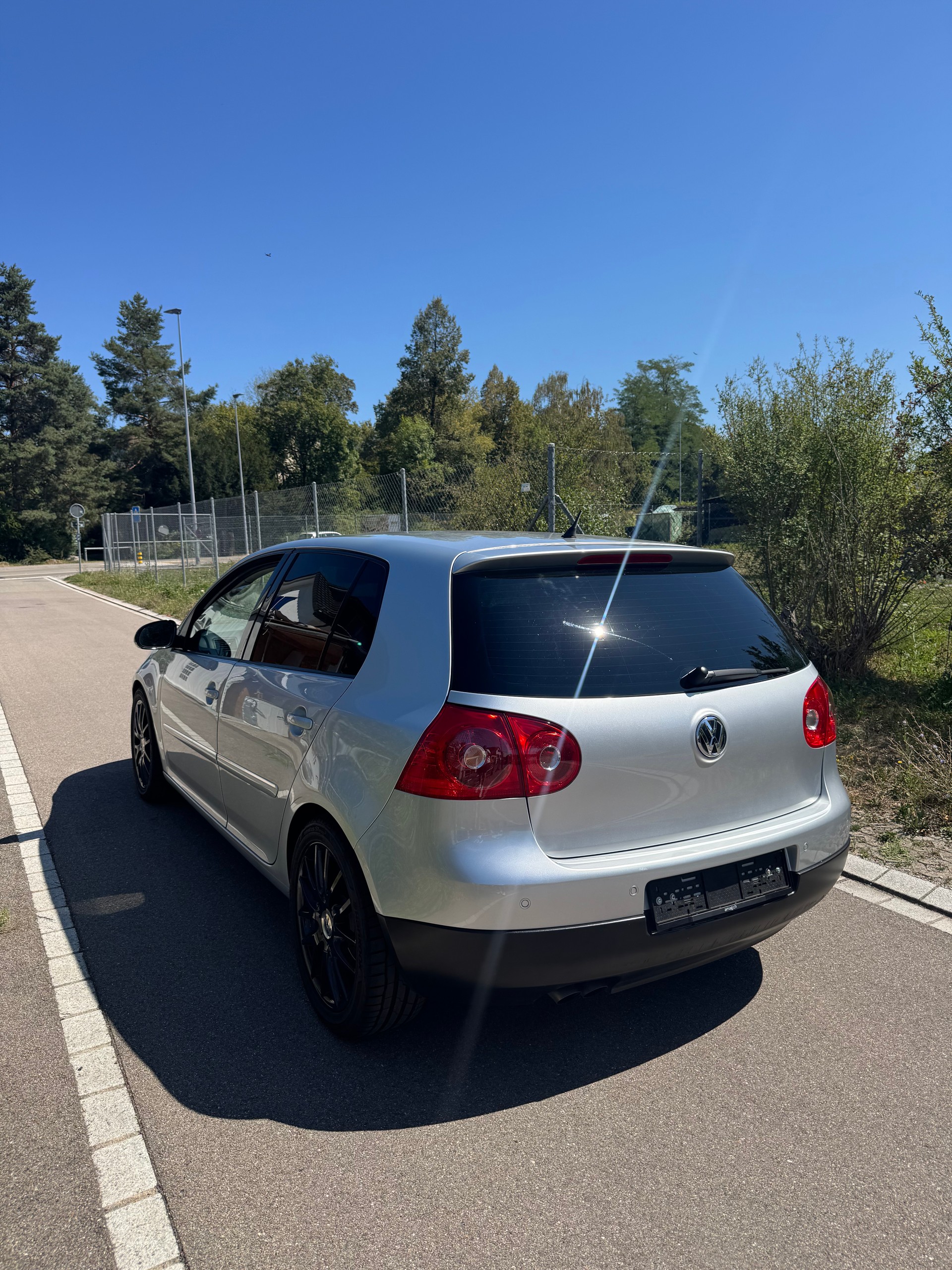 VW 2.0 TDI DPF Comfl. 4motion-image-2