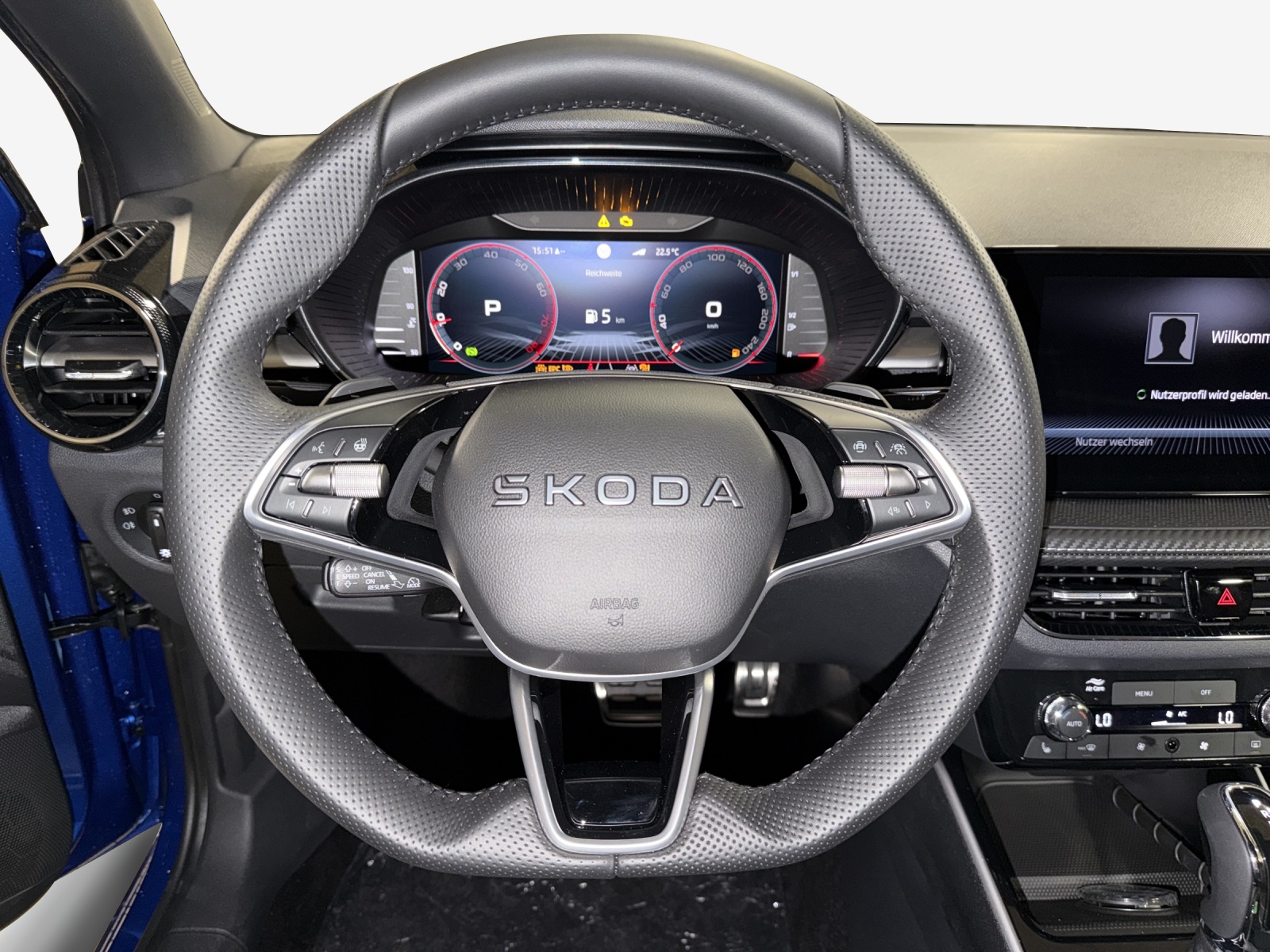 SKODA Fabia 130-image-9