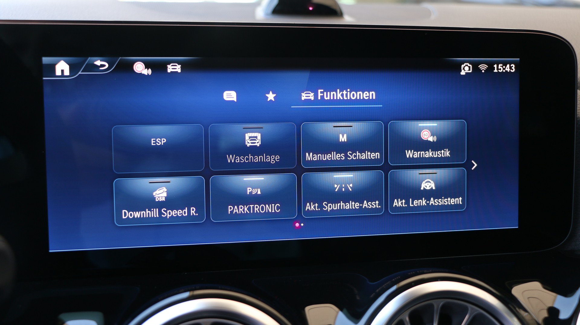 MERCEDES-BENZ GLA 250 4Matic Swiss Star-image-15