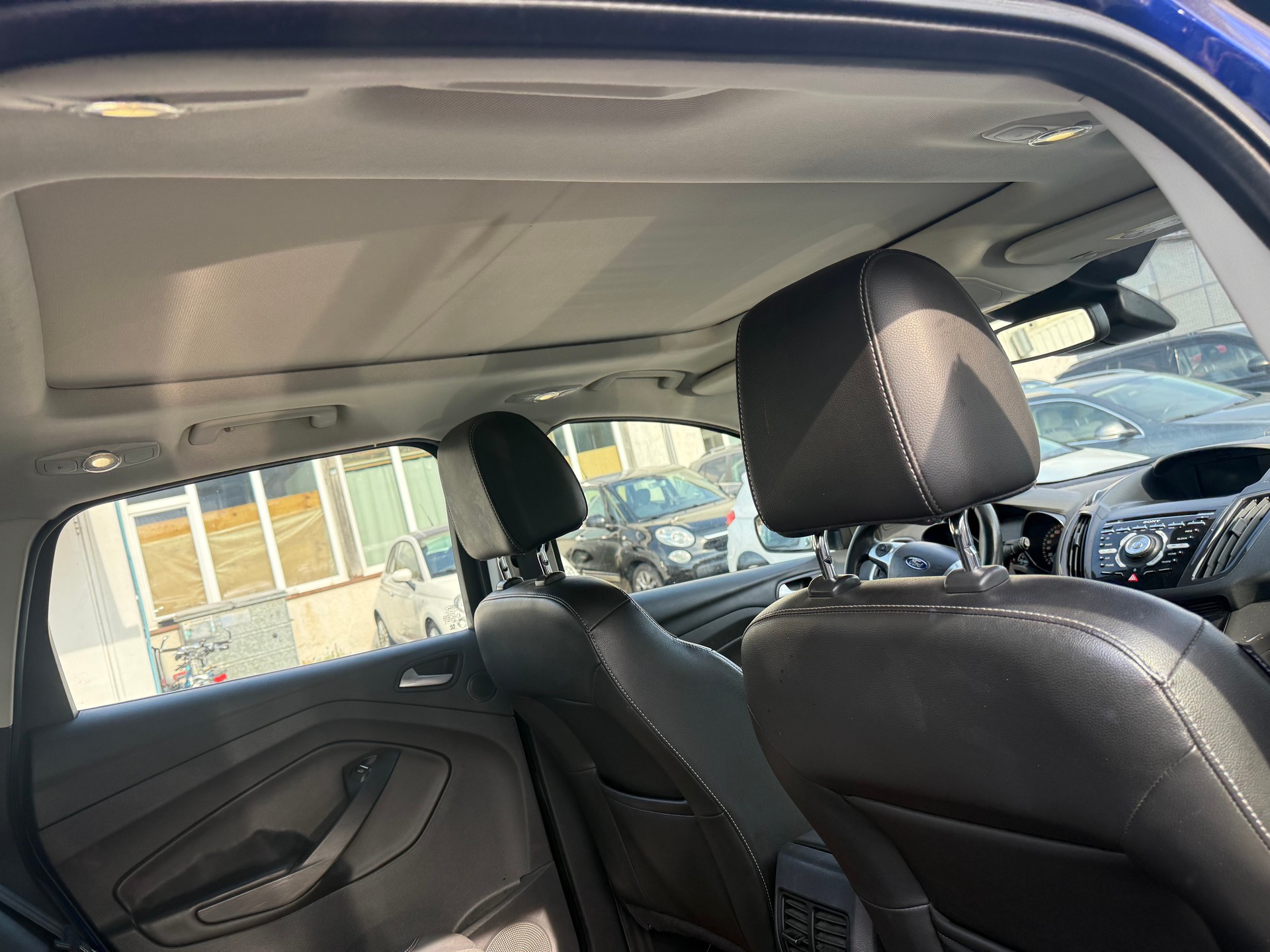 FORD Kuga 2.0 TDCi Carving 4WD PowerShift-image-12