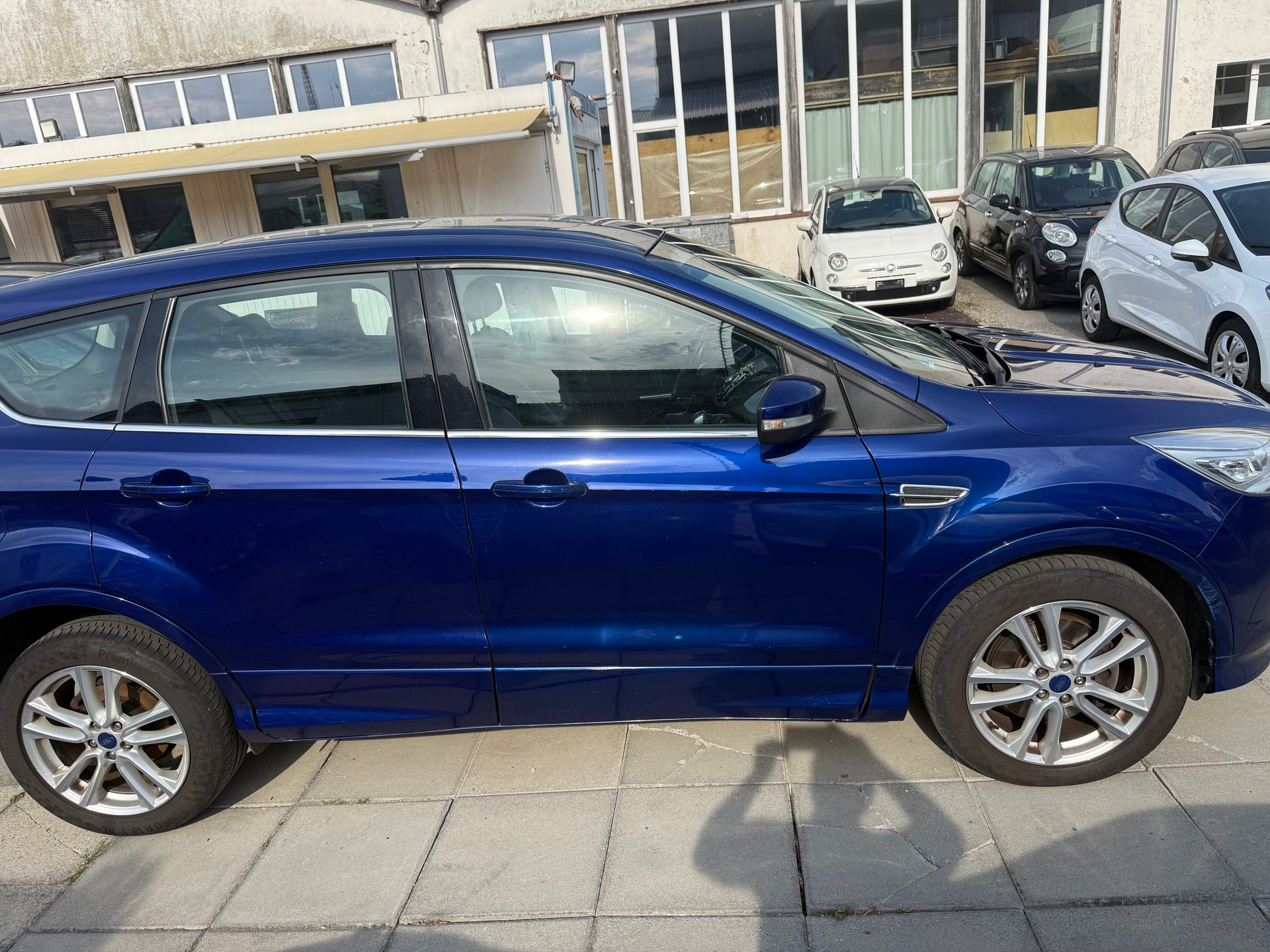 FORD Kuga 2.0 TDCi Carving 4WD PowerShift-image-3
