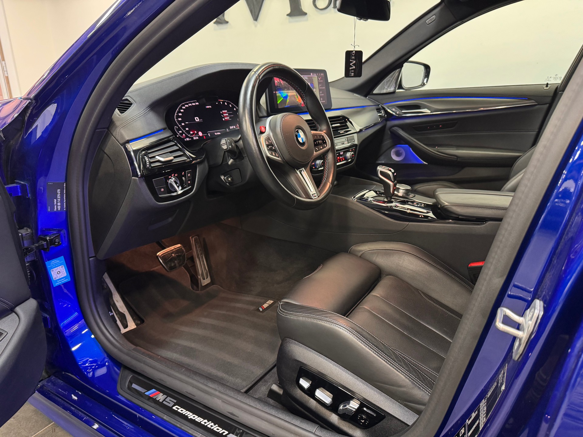 BMW M5 xDrive Competition Drivelogic *Keramik-Bremse / B&W Soundsystem / Laserlicht / M Driver‘s Package / 360 Kamera / Carbon*-image-7