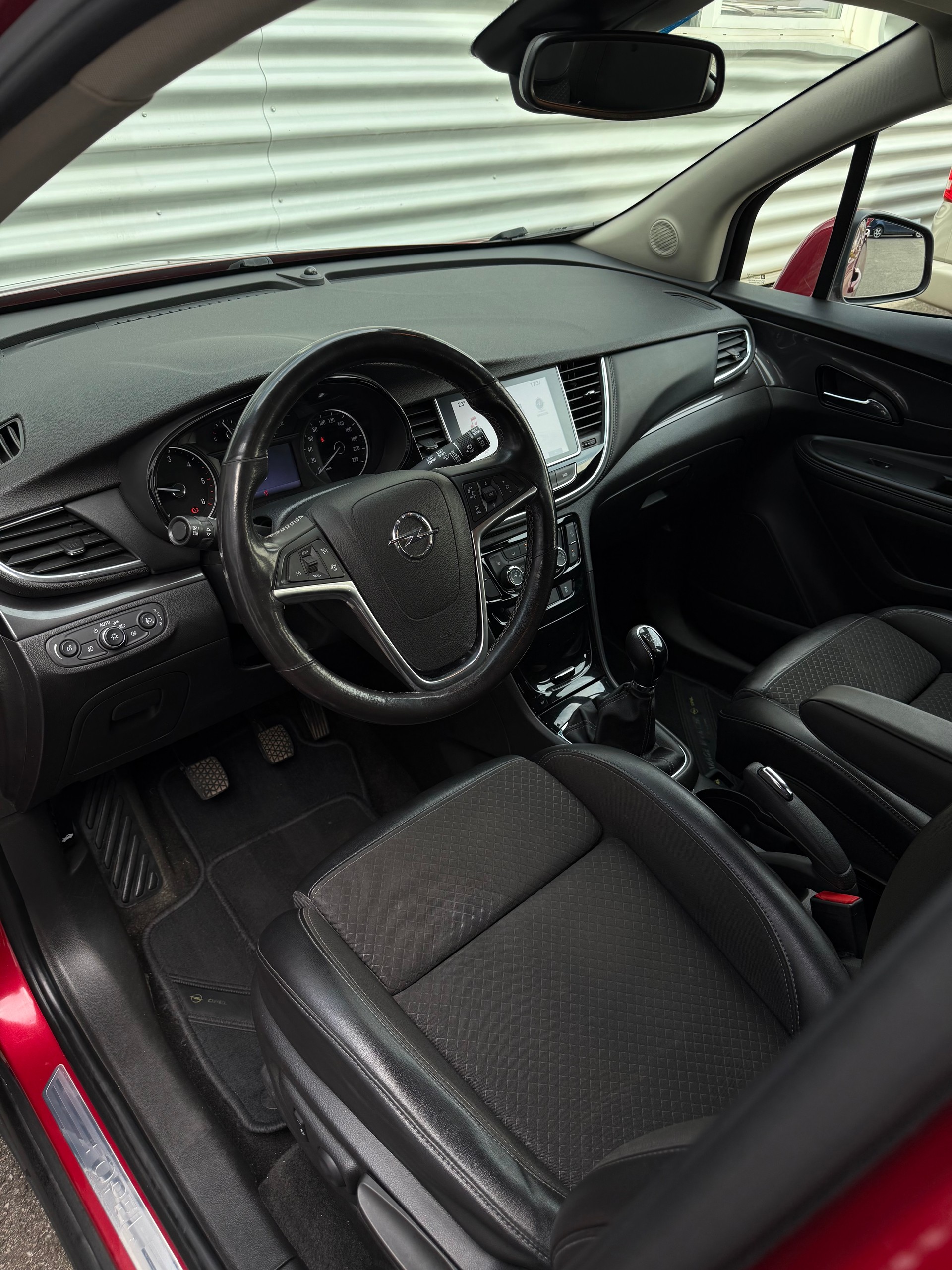 OPEL Mokka X 1.6 CDTi Excellence 4WD-image-4