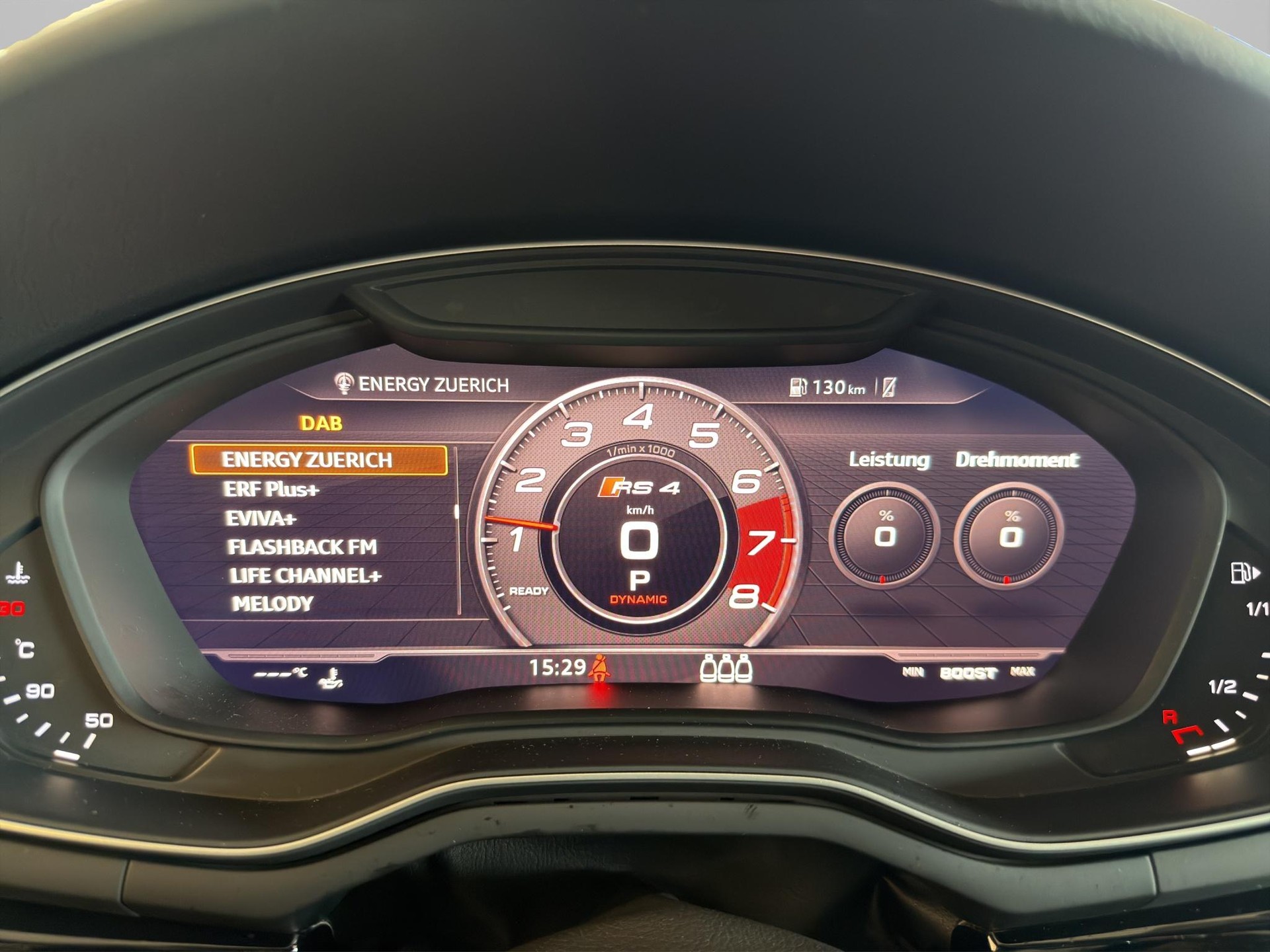 AUDI RS4 Avant 2.9 V6 TFSI quattro T-Tronic-image-16
