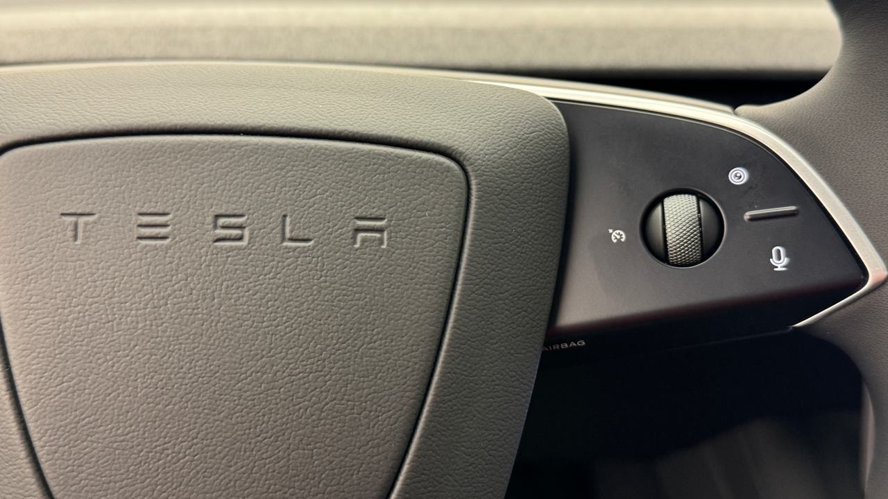 TESLA Model 3 Long Range RWD-image-9