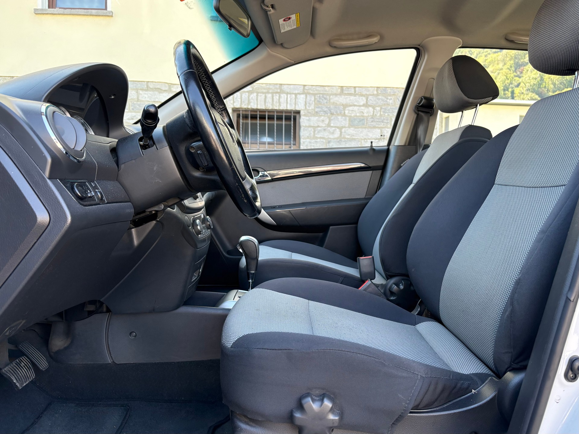 CHEVROLET Aveo 1.4 LT Automatic-image-10