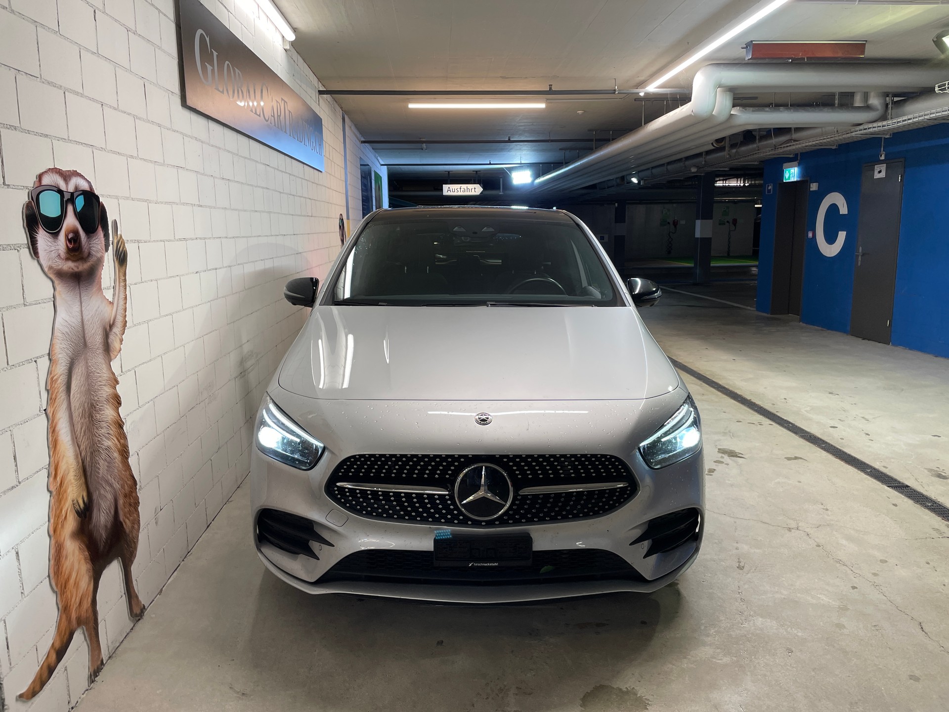 MERCEDES-BENZ B 250 4Matic AMG Line-image-1